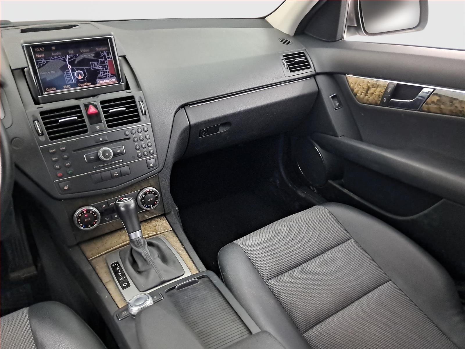 Mercedes-Benz Třídy C, 320 CDI 4MATIC, Avantgarde - fotka 6