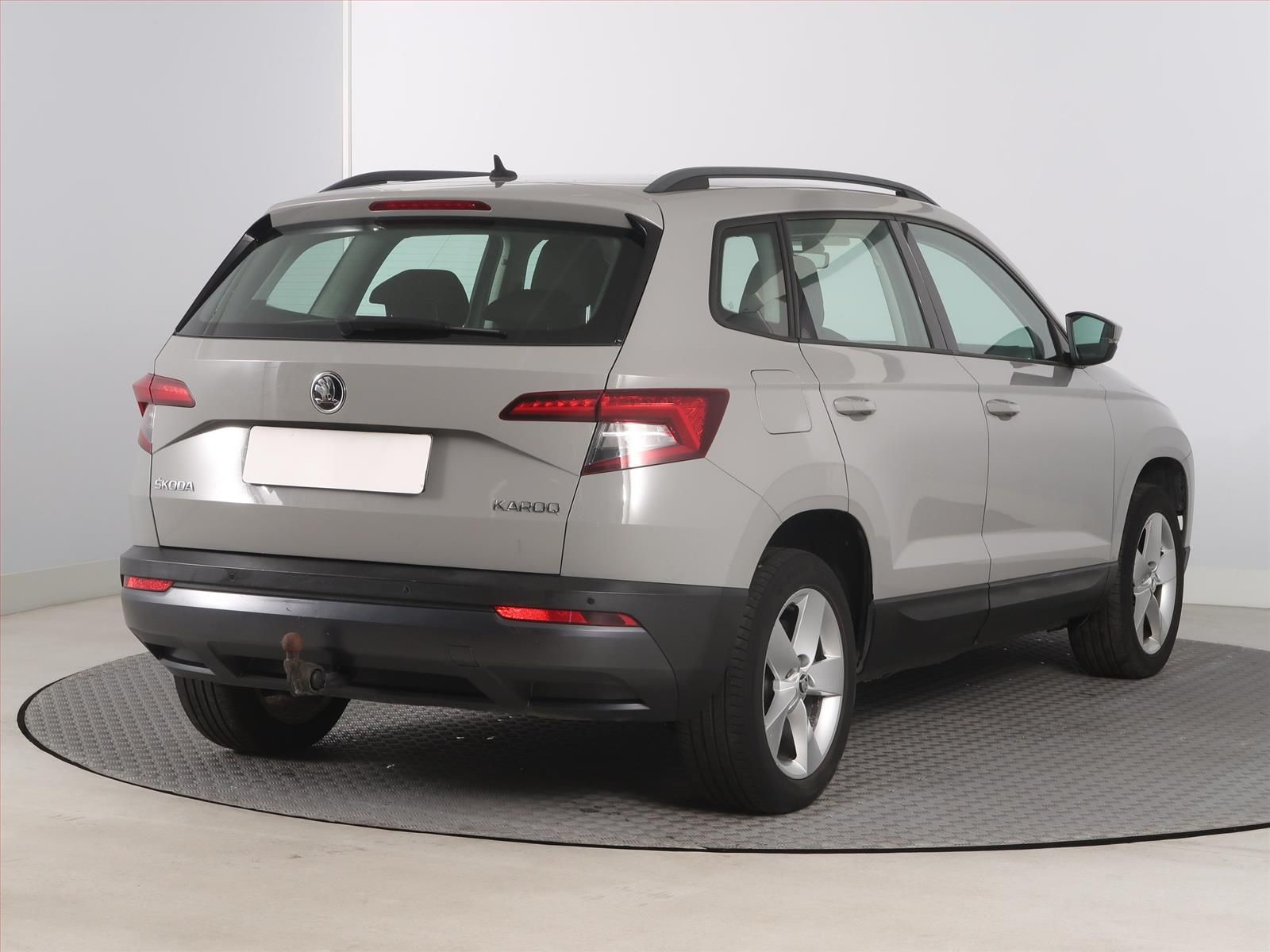 Škoda Karoq, 1.6 TDI, Ambition, ČR,1.maj - fotka 5