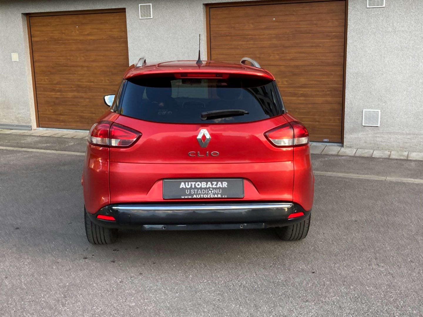 Renault Clio, 1,2 16V Koup.ČR, 1.majitel - fotka 4