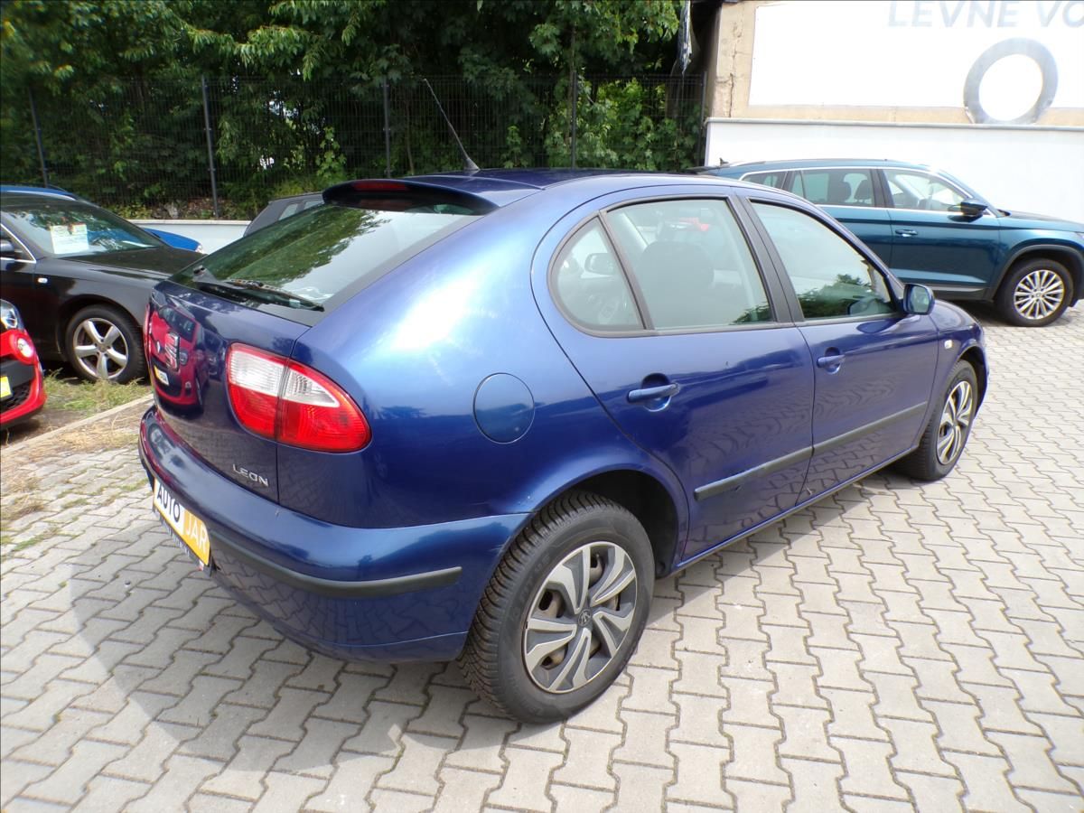 Seat Leon, 1,4 i16V - fotka 5