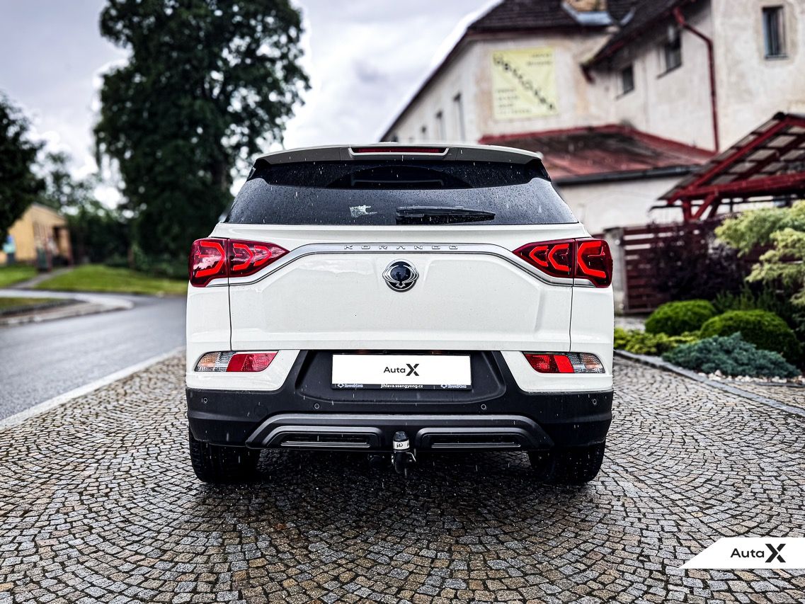 SsangYong Korando, STYLE+ 2WD 6AT 120 kW - fotka 6