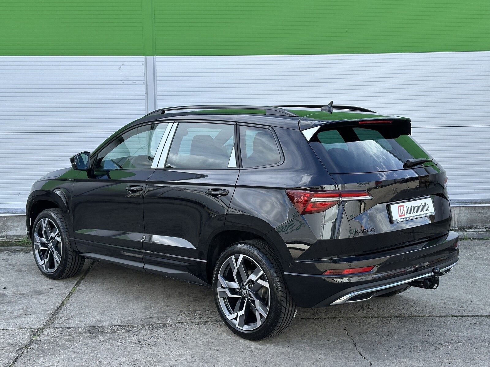 Škoda Karoq, 1.5TSi DSG Sportline DCC TAŽNÉ - fotka 6
