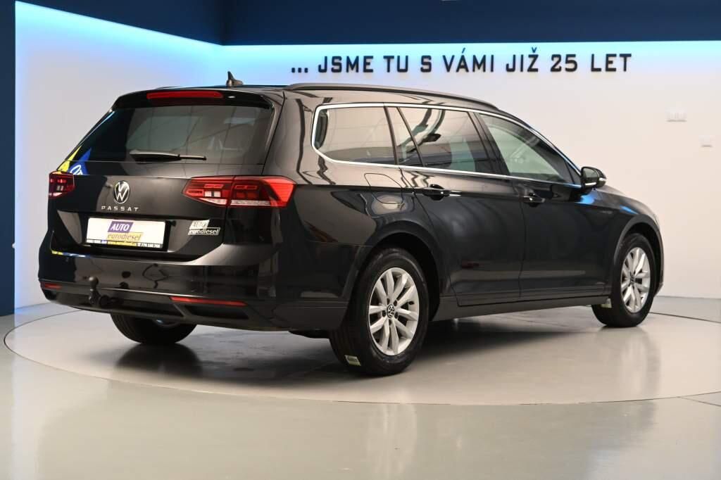 Volkswagen Passat, 2.0 LED DSG ACC Kamera Tažné M - fotka 5