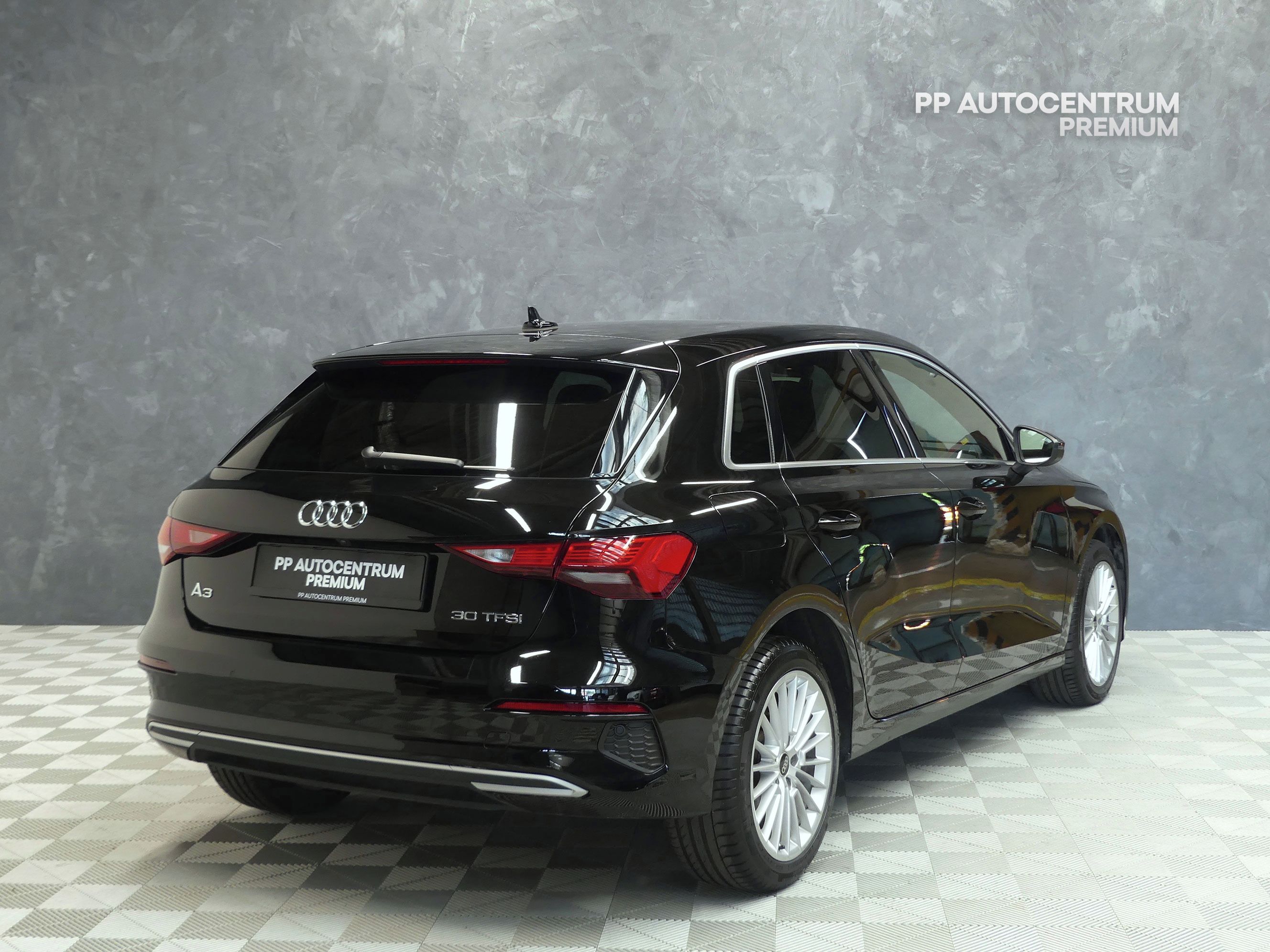 Audi A3, Sportback 30TFSI 81kW S-tronic - fotka 2
