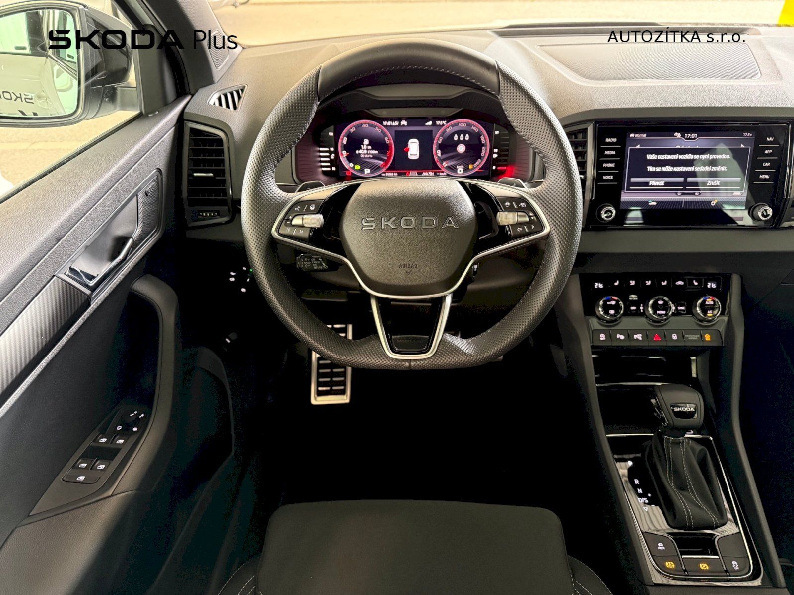 Škoda Karoq, SPORTLINE 1,5TSI/110kW - autom - fotka 5