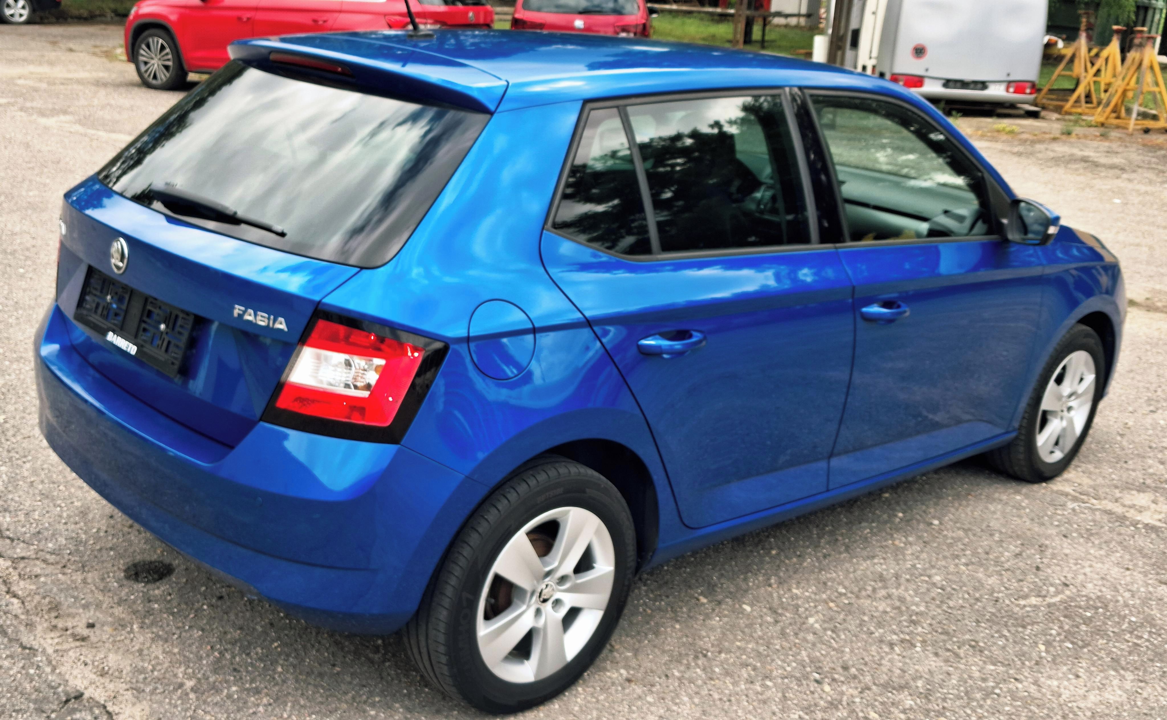 Škoda Fabia, 1.2 Tsi STYLE Navigace - fotka 6