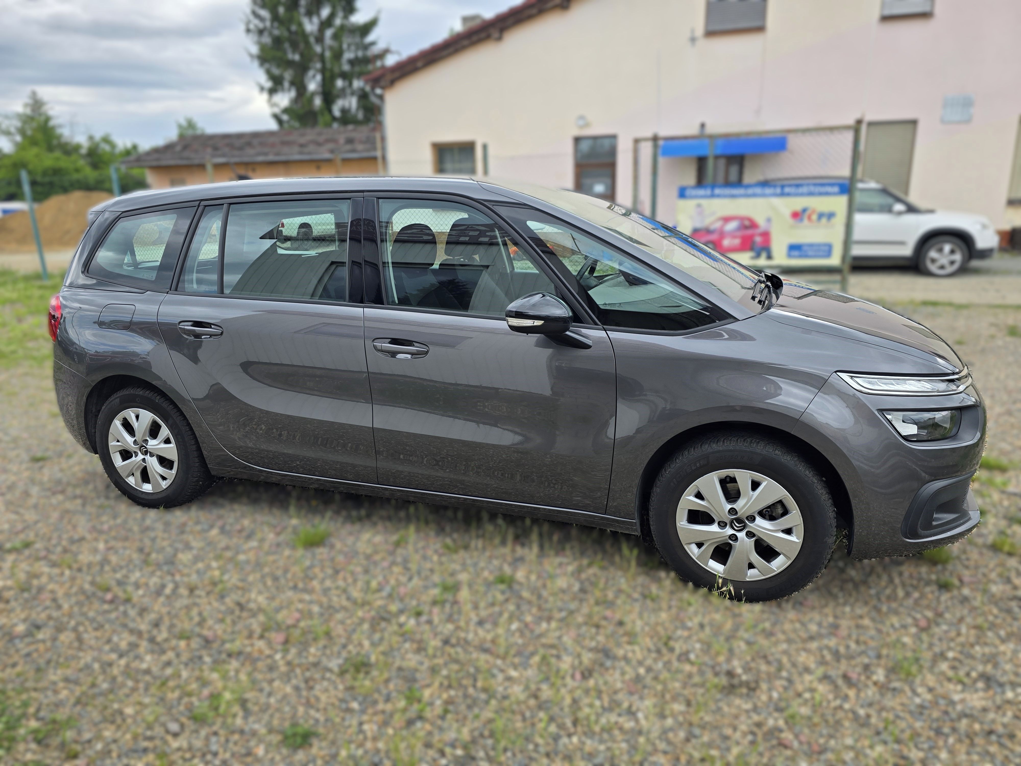 Citroën Grand C4 SpaceTourer, 1,2i 96kW 7míst - fotka 6
