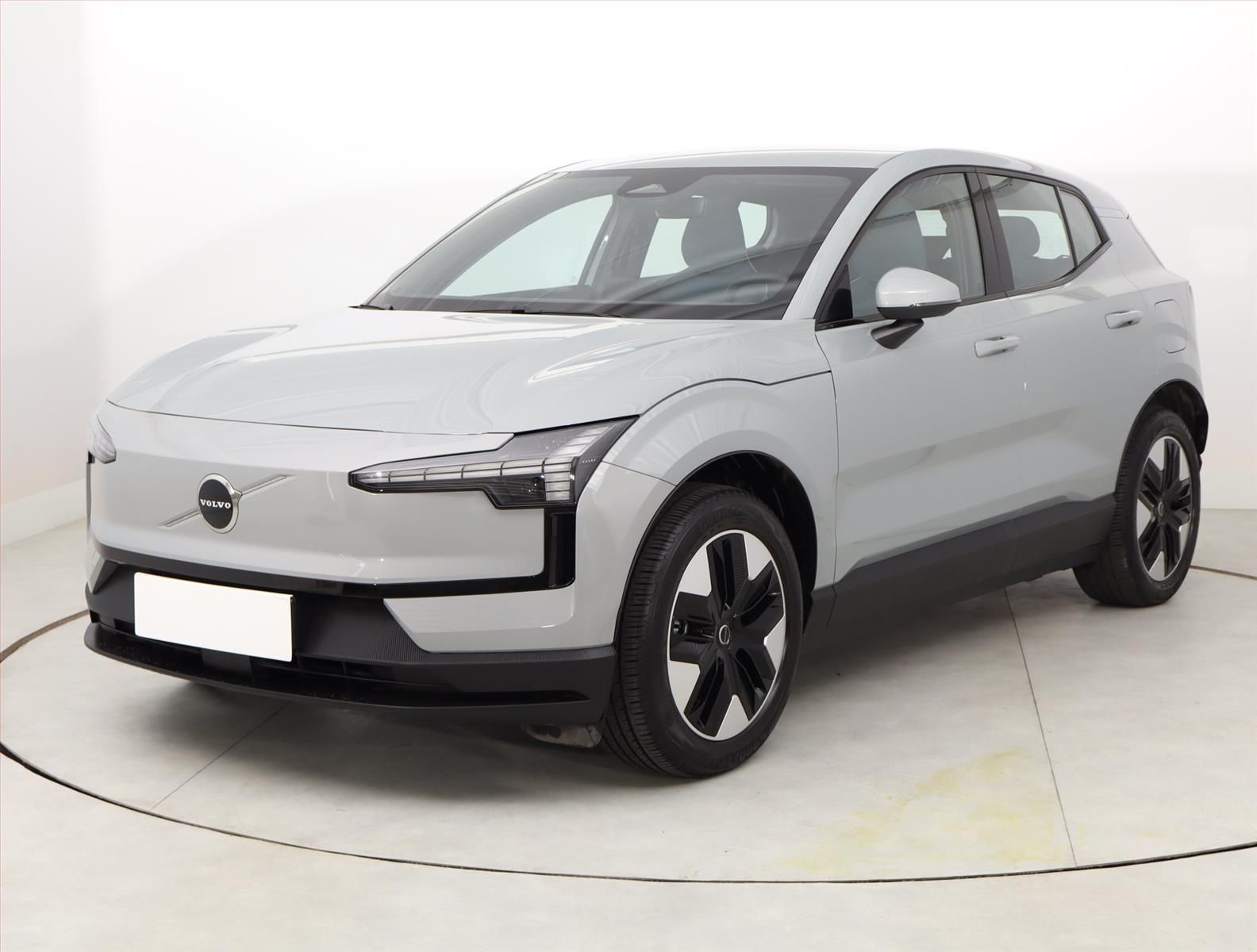 Volvo EX30, 51kWh Single Motor, Core - fotka 2
