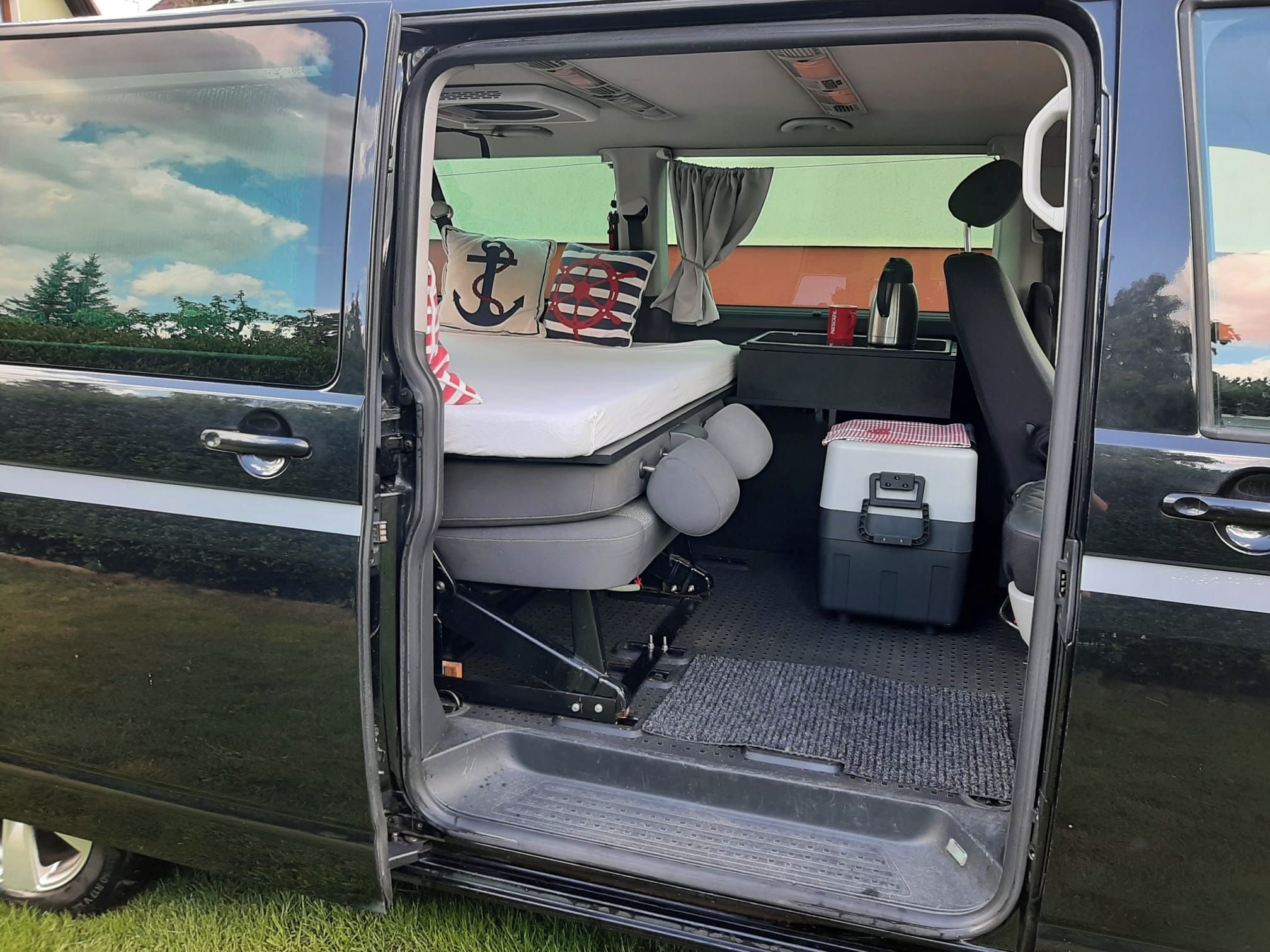 Volkswagen Caravelle, PRODLOUŽENÝ, OBYTNÁ VESTAVBA - fotka 5