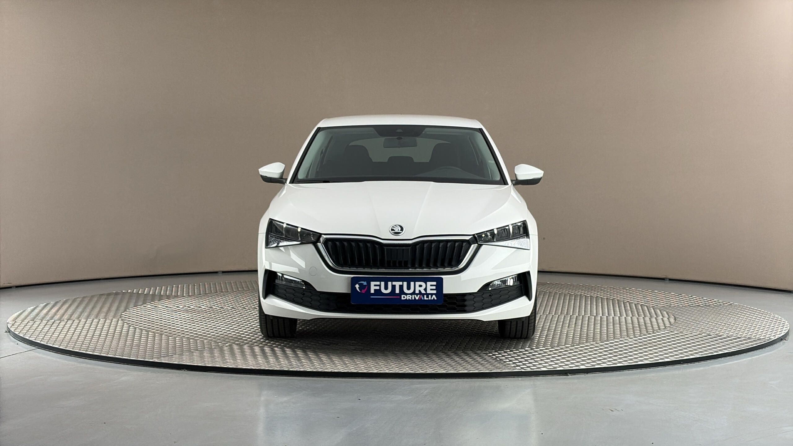 Škoda Scala, 1.0 TSI Ambition - fotka 3