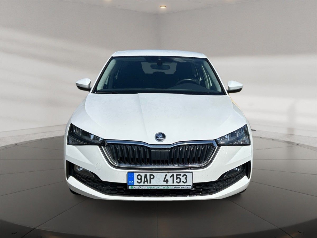 Škoda Scala, 1,0 TSI 70 Ambition - fotka 2