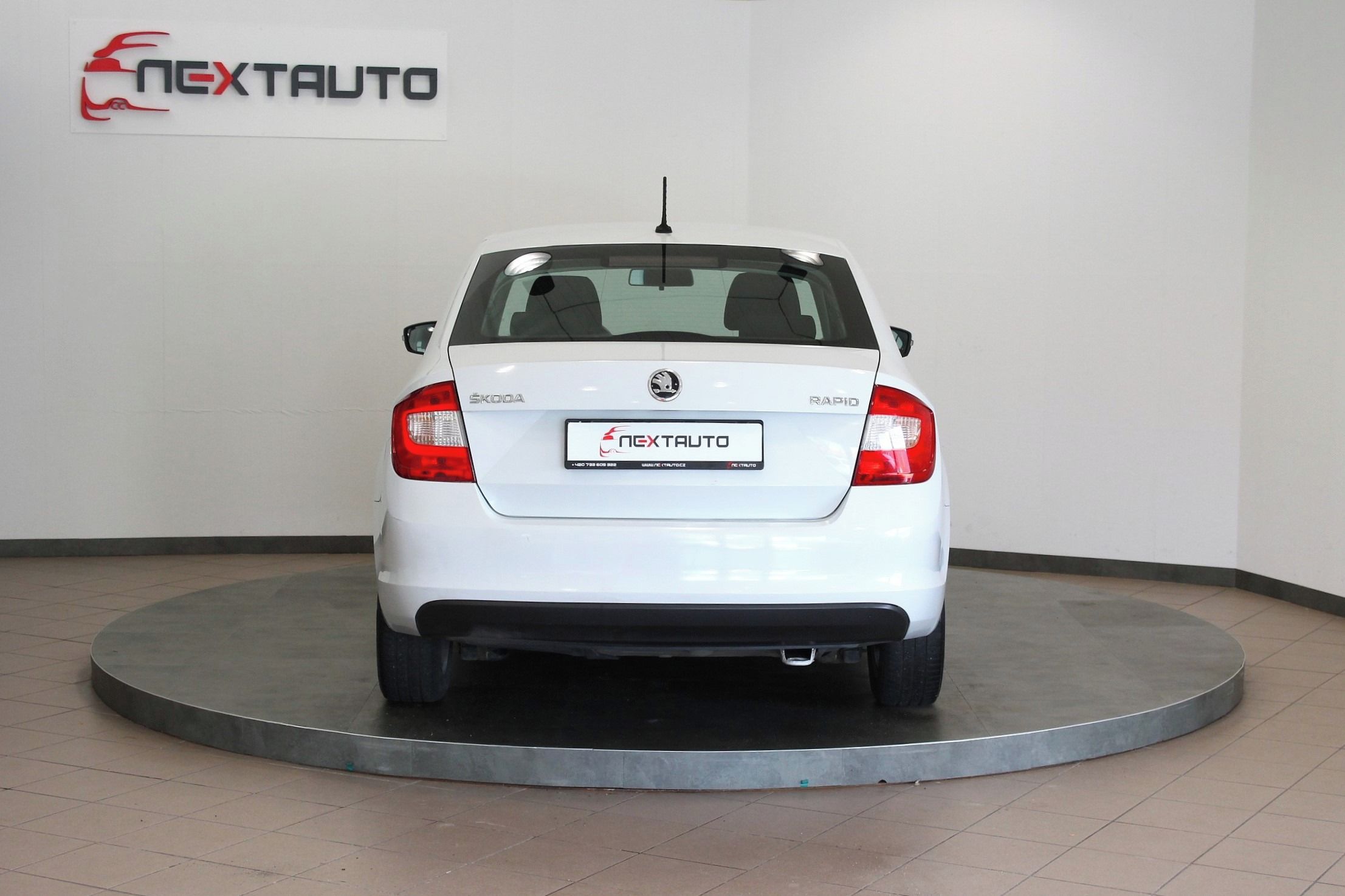 Škoda Rapid, 1.2 TSI 66kW AMBITION ČR - fotka 4