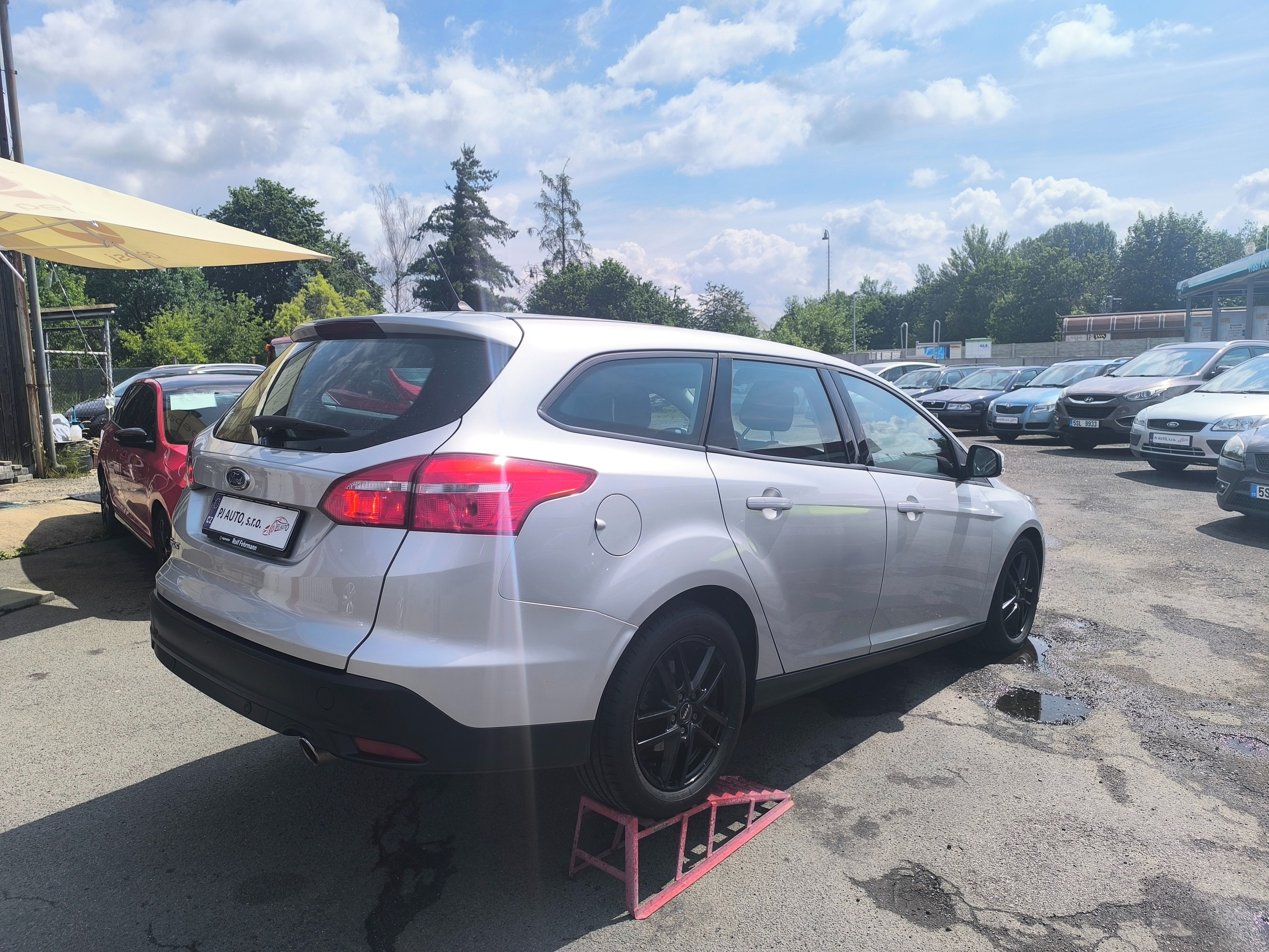 Ford Focus, 2.0 TDCi 110kW,Navi,Temp,Tažné - fotka 6