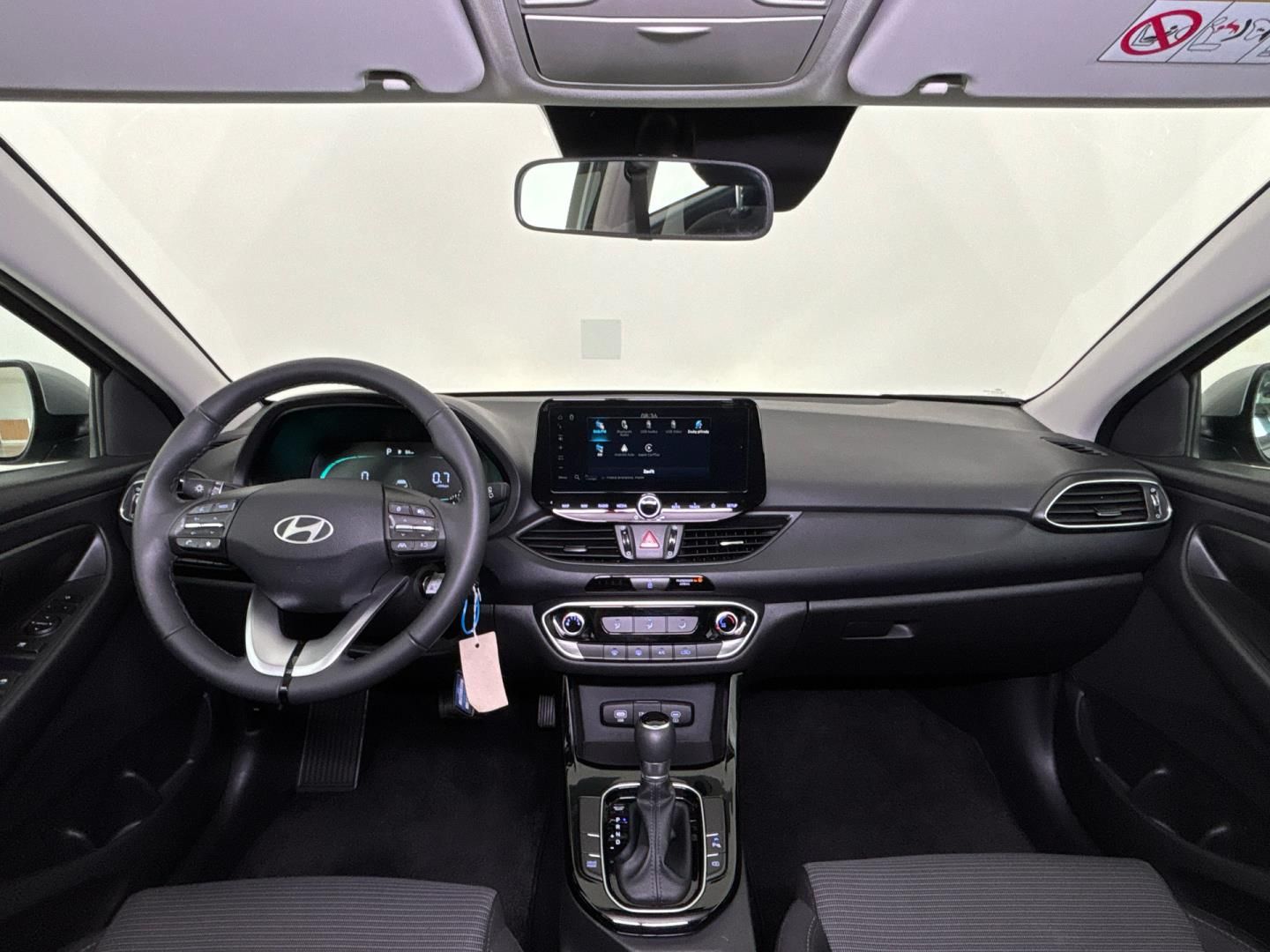 Hyundai i30, 1.5 T-GDI / 103 kW Smart DCT - fotka 5