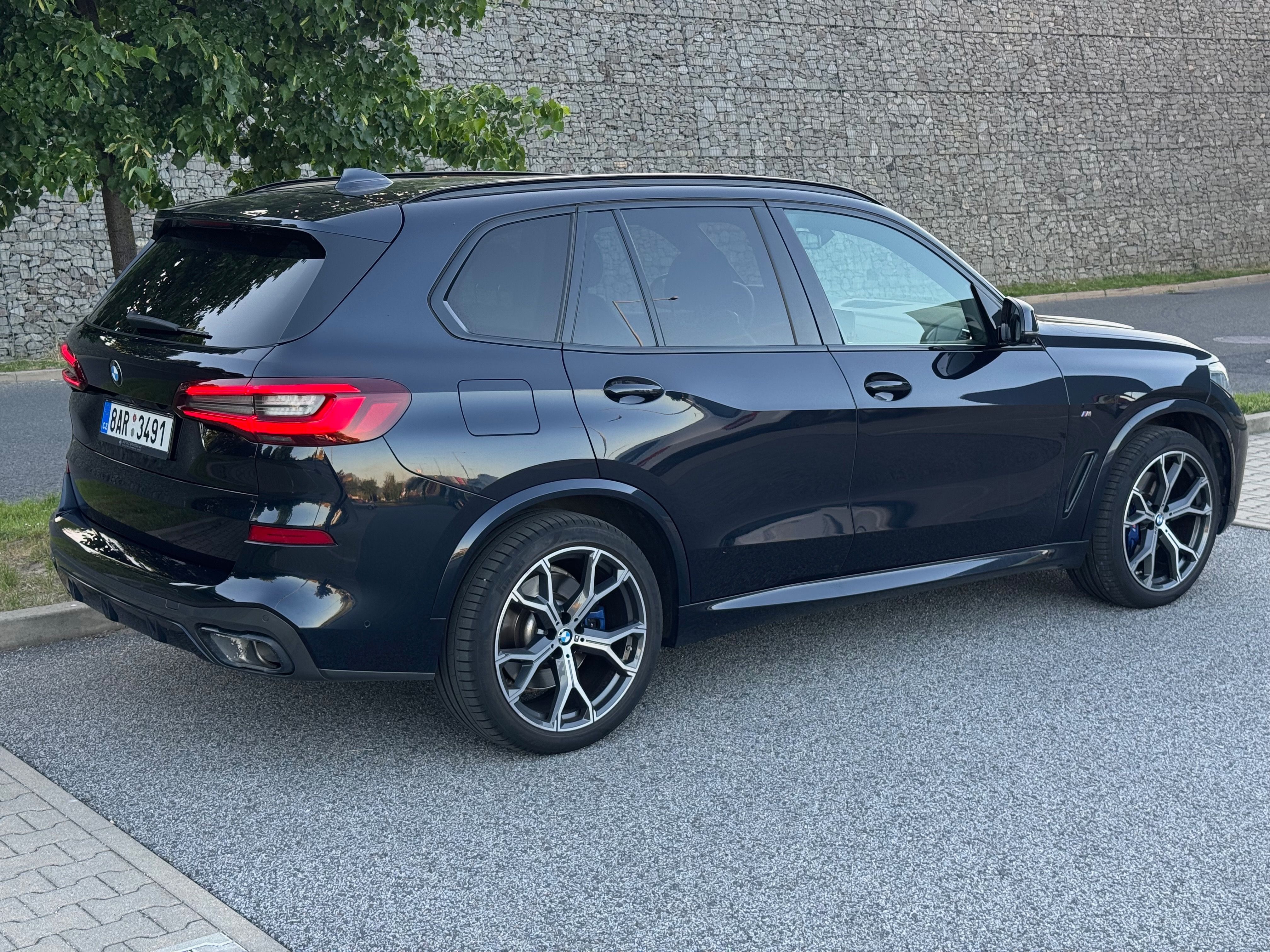 BMW X5, xDrive 30d,MPaket H/K Laser TZ - fotka 6