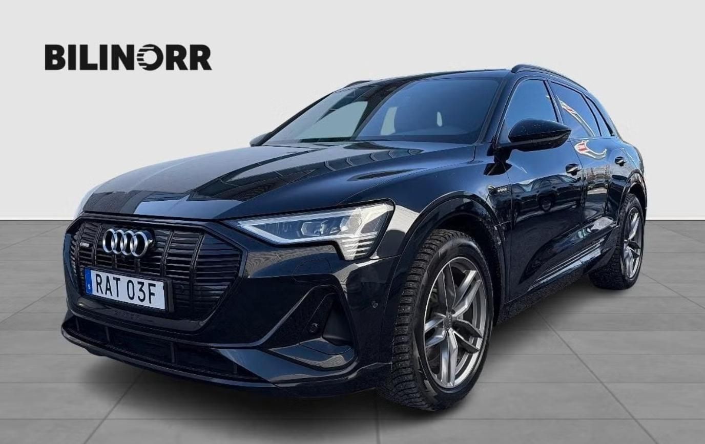 Audi e-tron, 50 Quattro 360k 4 zóny Matrix
