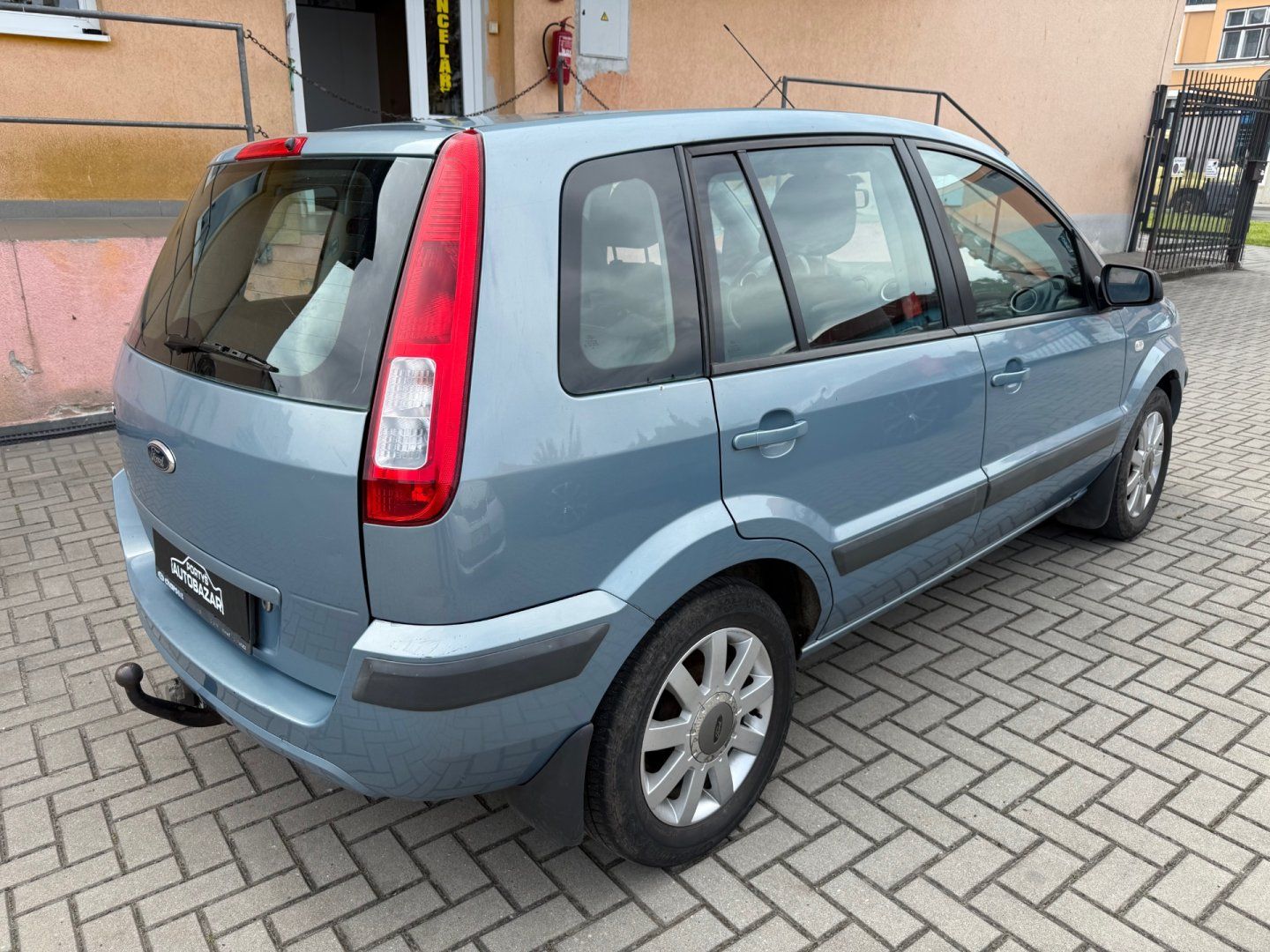Ford Fusion, 1.4 16V - fotka 4
