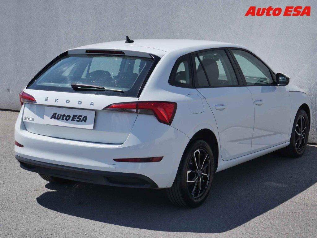 Škoda Scala, 1.6TDi,ČR - fotka 4