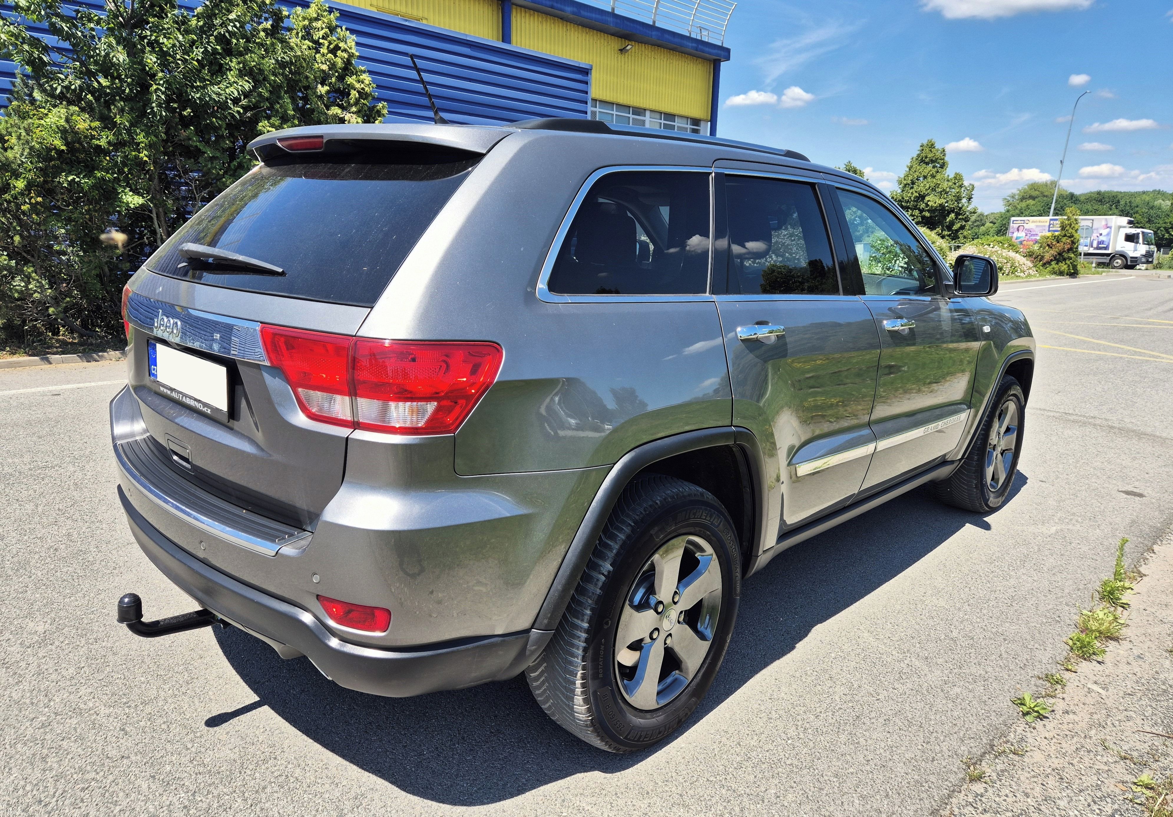 Jeep Grand Cherokee, 3.0CRD 177KW OVERLAND - fotka 5