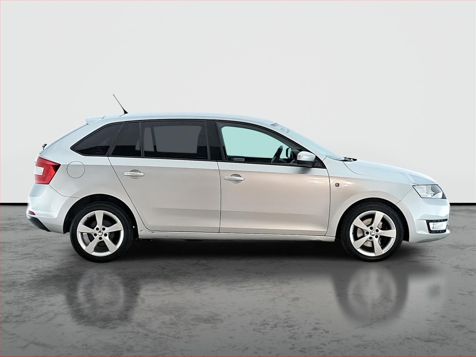 Škoda Rapid, 1.6 TDI, Automatická klima - fotka 6