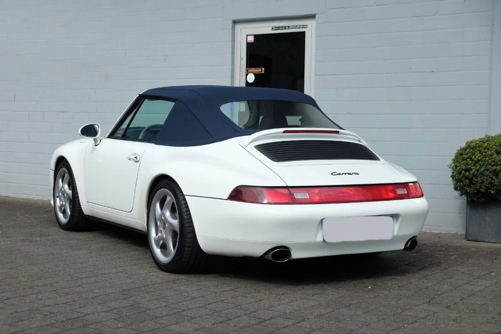 Porsche 911, 993 Carrera Cabrio - fotka 2