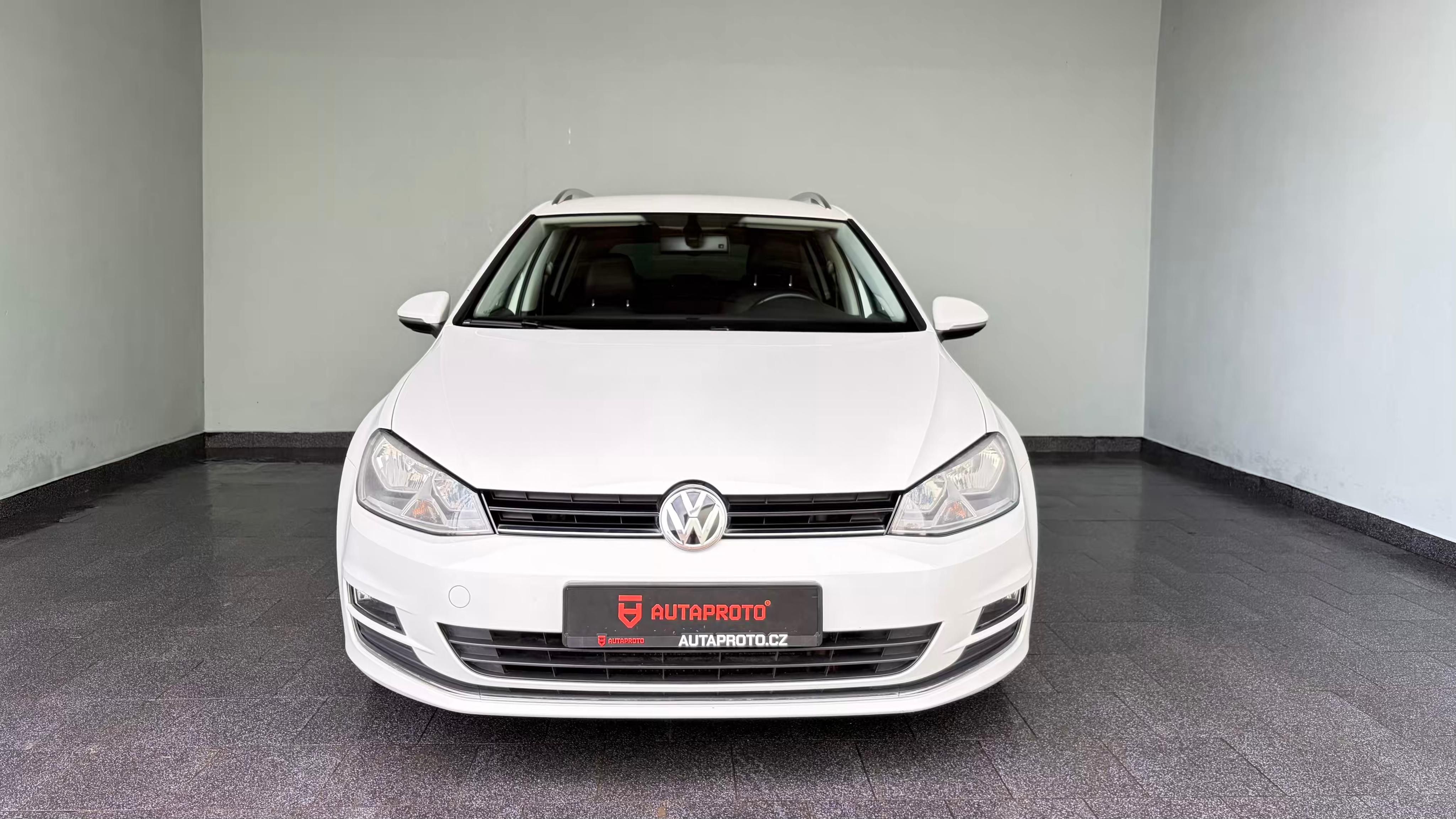Volkswagen Golf, VII-Variant-1.6TDi-81kW-DSG-CZ - fotka 2
