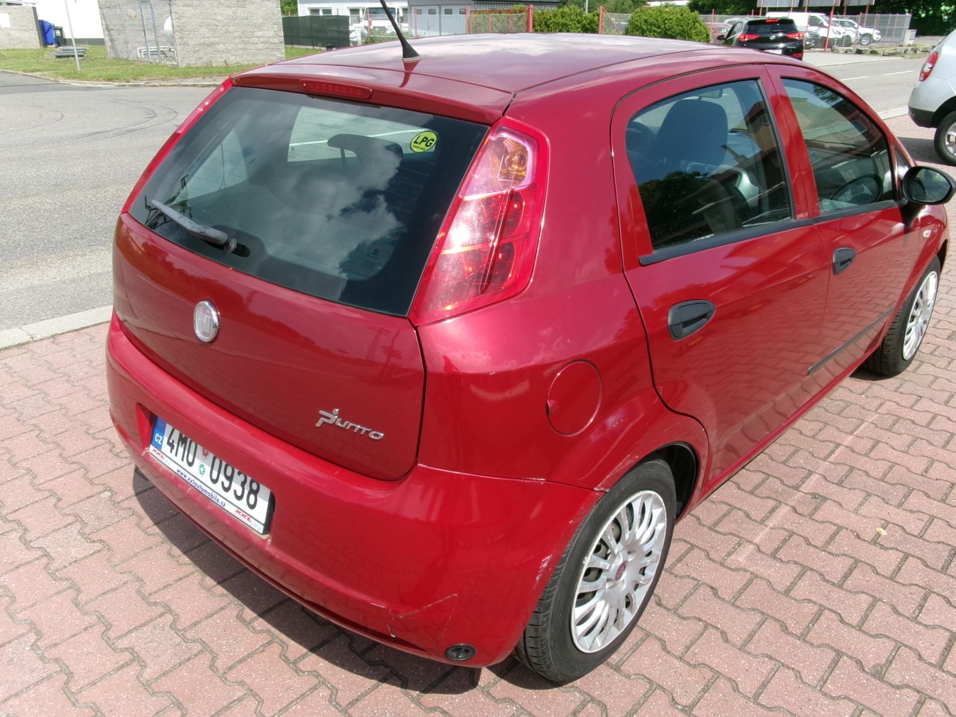 Fiat Punto, 1,2i ČR 2xAIBAG ABS - fotka 5