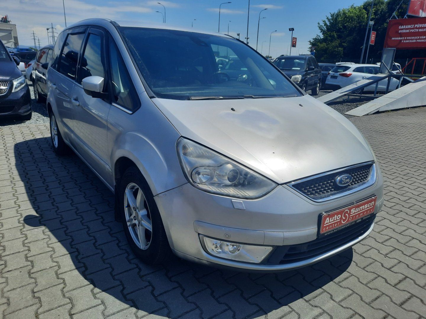 Ford Galaxy, 2.0 TDCi *KLIMATIZACE*TAŽNÉ* - fotka 3