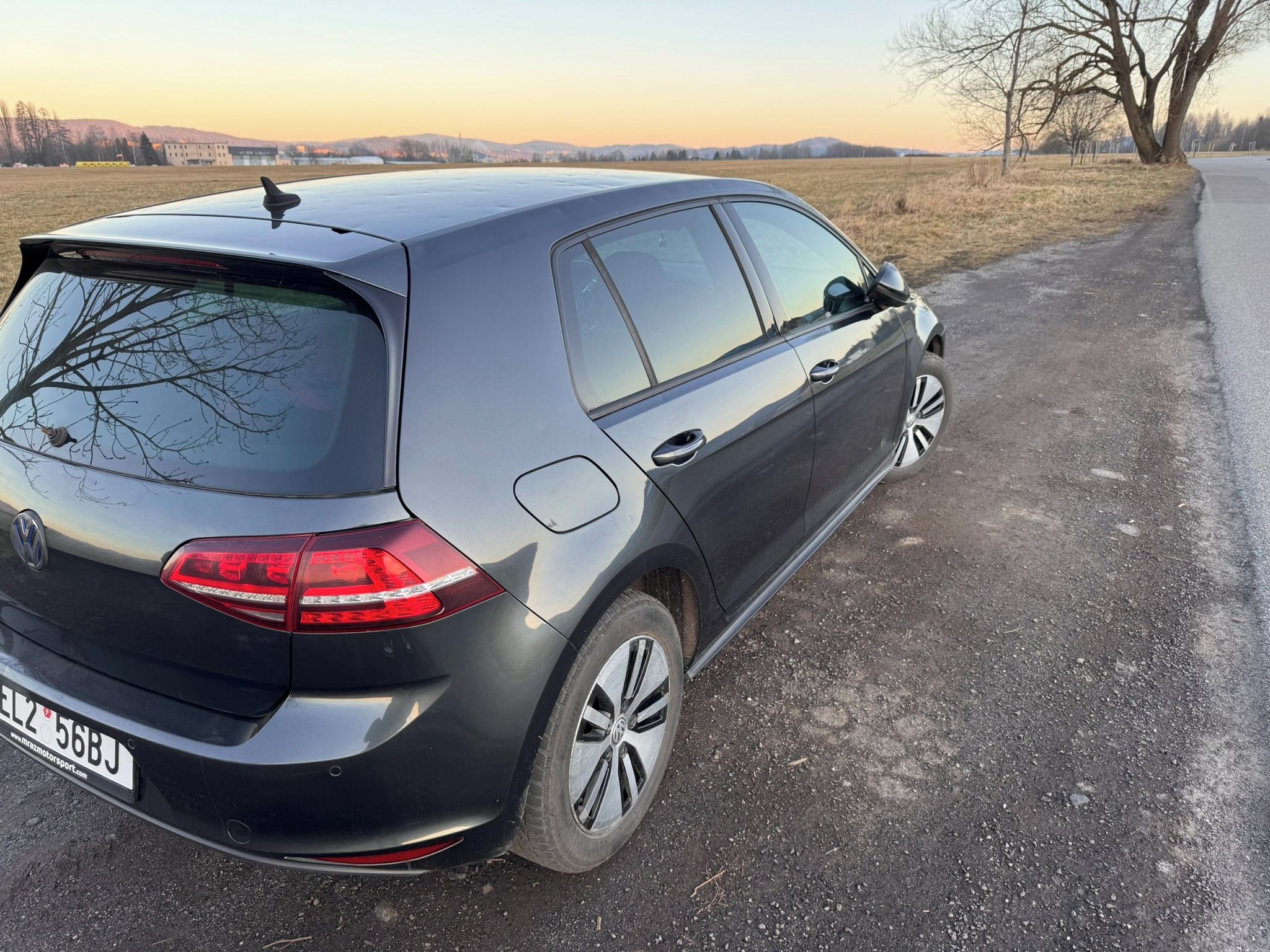 Volkswagen Golf, 1,4 TSI GTE, PLUG-IN HYBRID - fotka 4