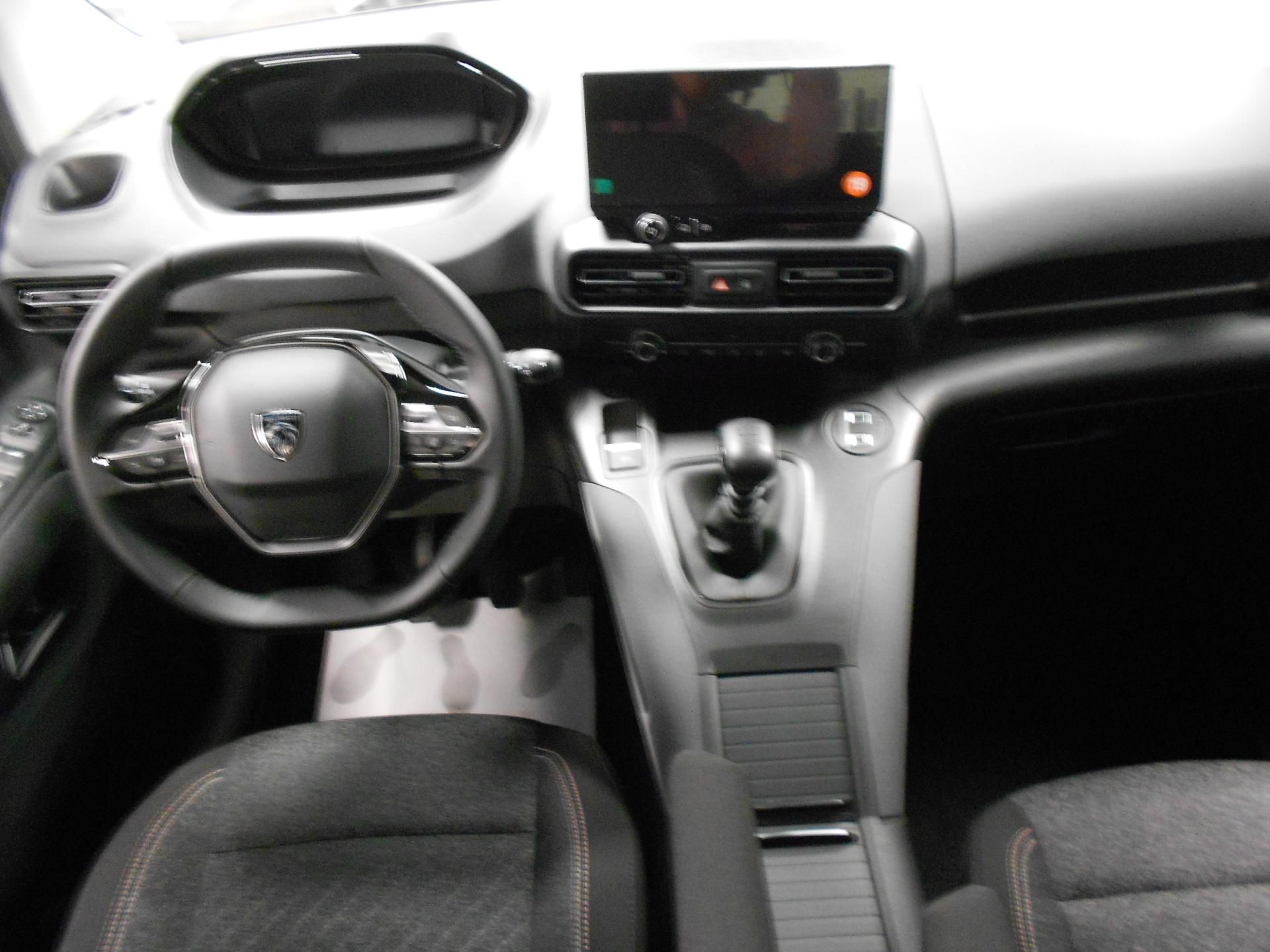 Peugeot Rifter, LONG ALLURE BlueHDi 130 M6 - fotka 4