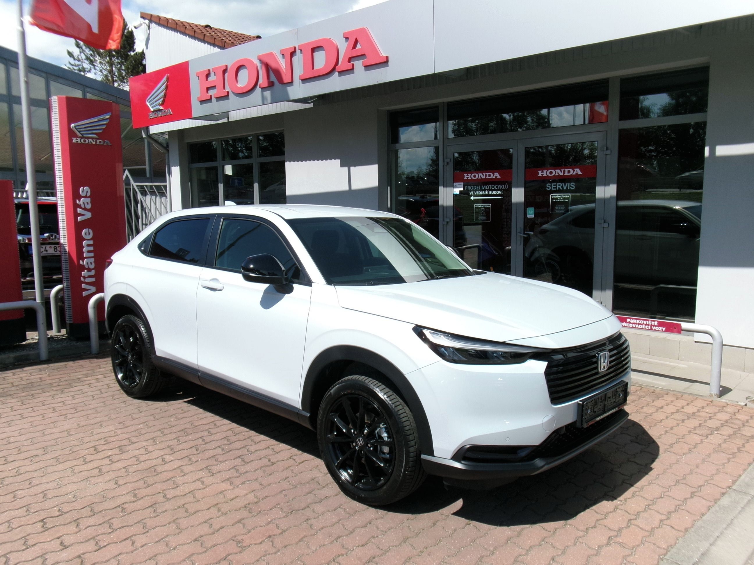 Honda HR-V, 1.5e:HEV ELEGANCE SPORT 27 - fotka 3