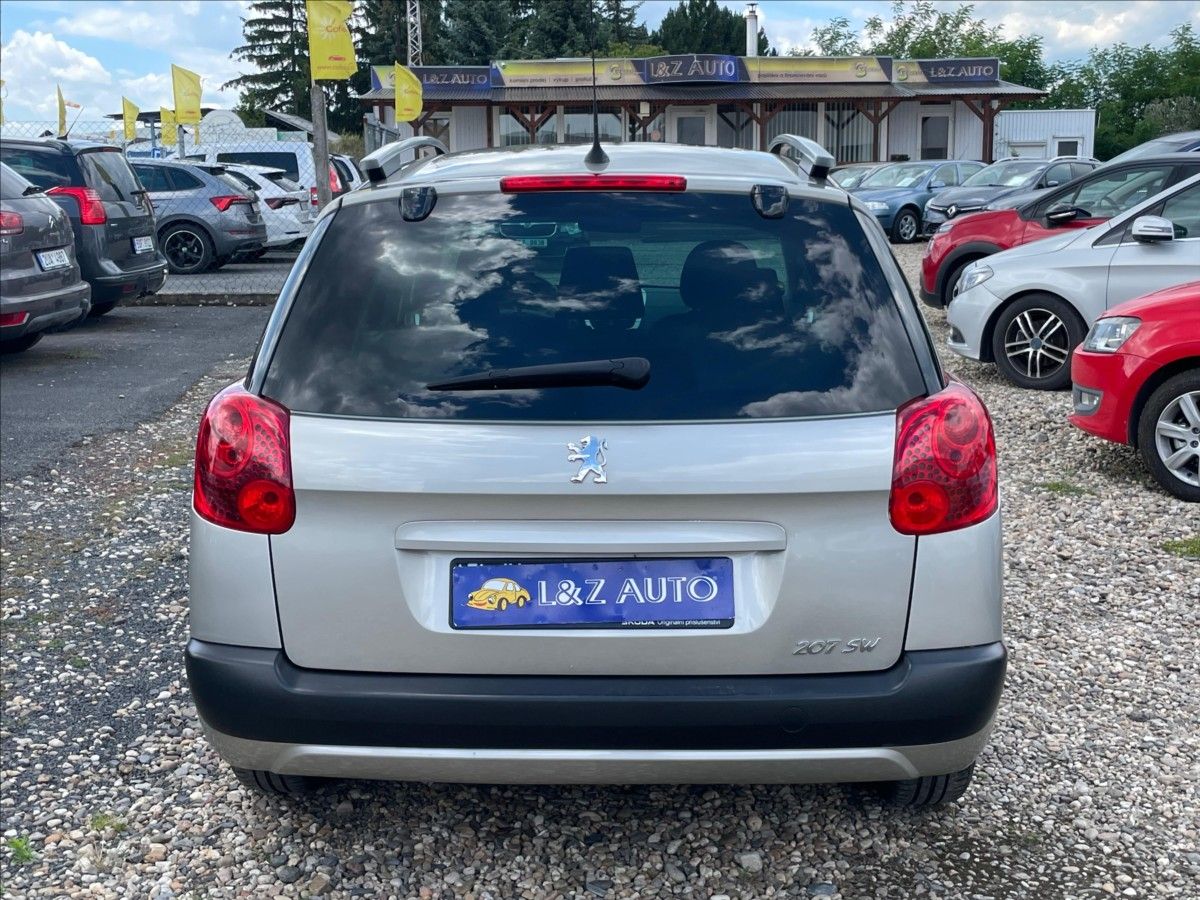 Peugeot 207, 1,4 - fotka 5