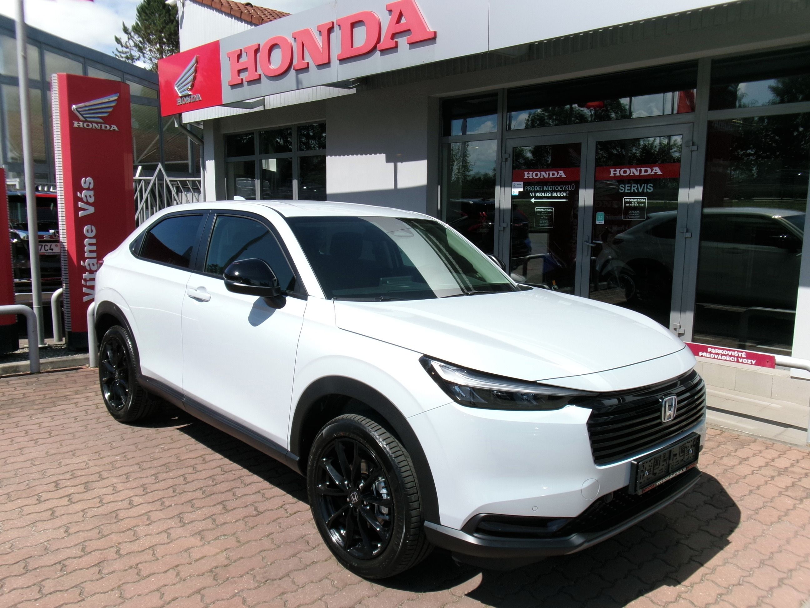 Honda HR-V, 1.5e:HEV ELEGANCE SPORT 27 - fotka 4