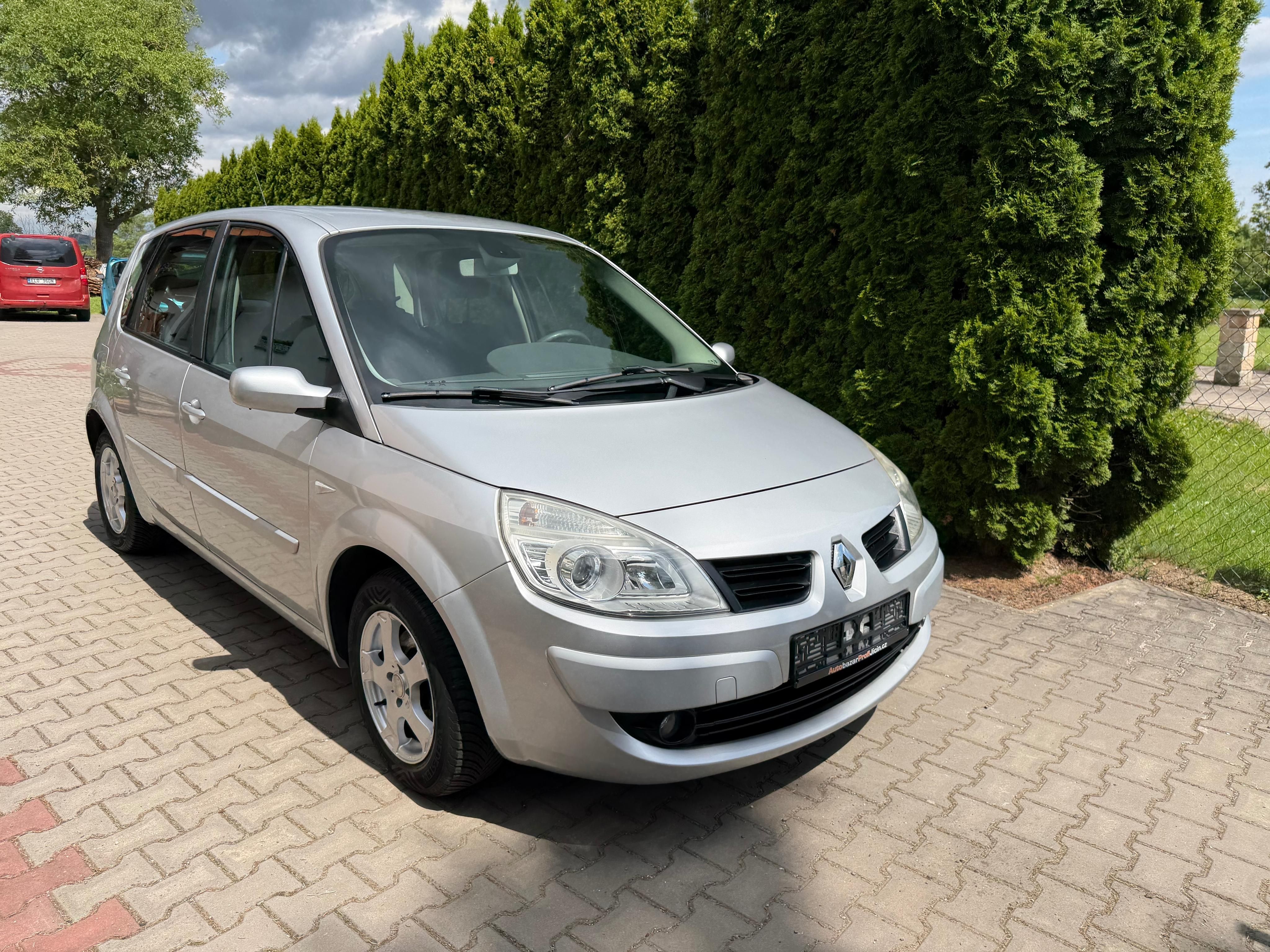 Renault Scénic, 1,6i/82kw klima pravidel.servi - fotka 3