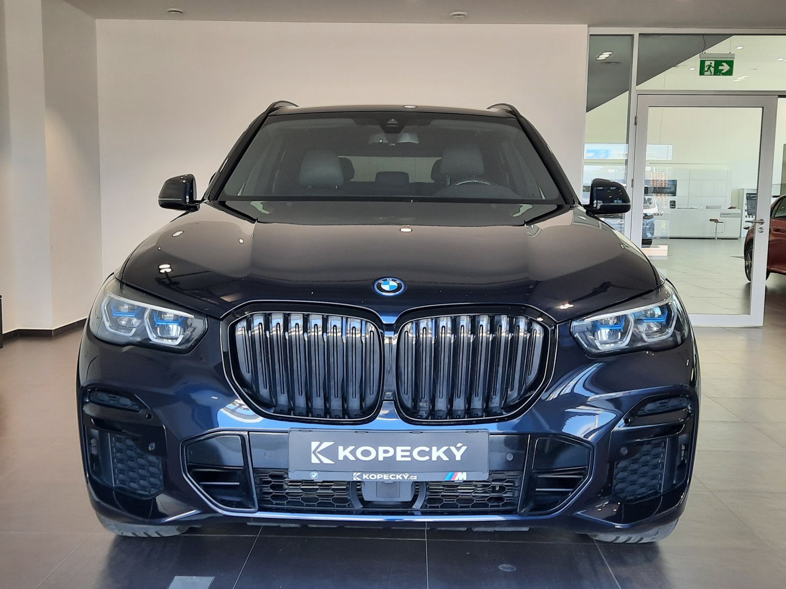 BMW X5, xDrive45e M Sport - fotka 2