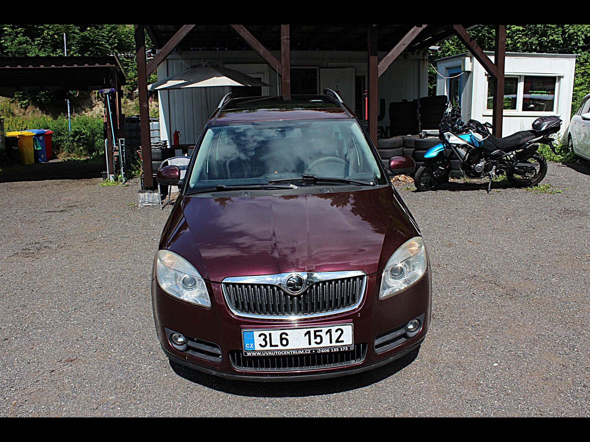 Škoda Roomster, 1.2i 51 kW klima - fotka 2
