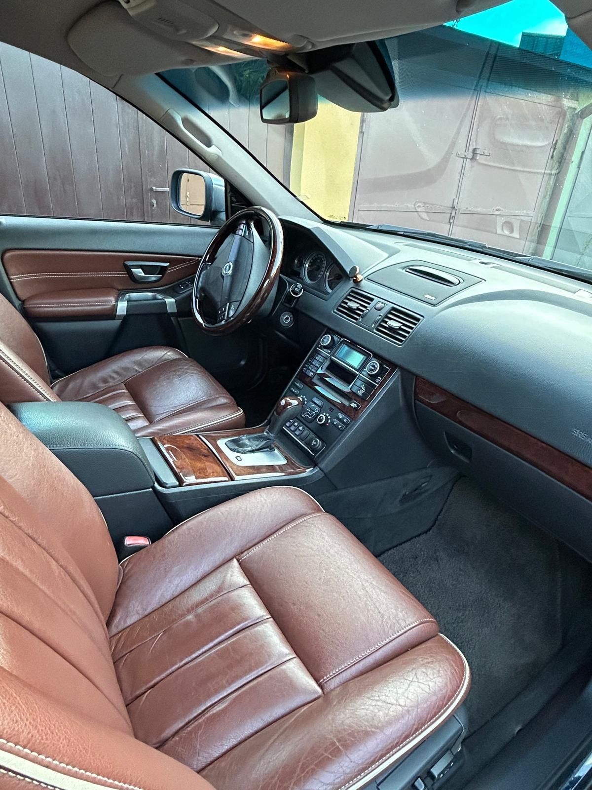Volvo XC90, 2.4 TD - fotka 6