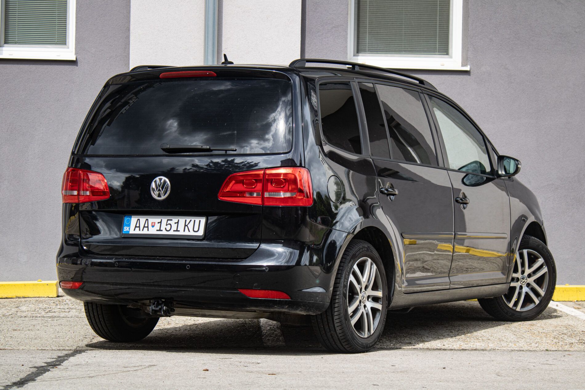 Volkswagen Touran - fotka 5