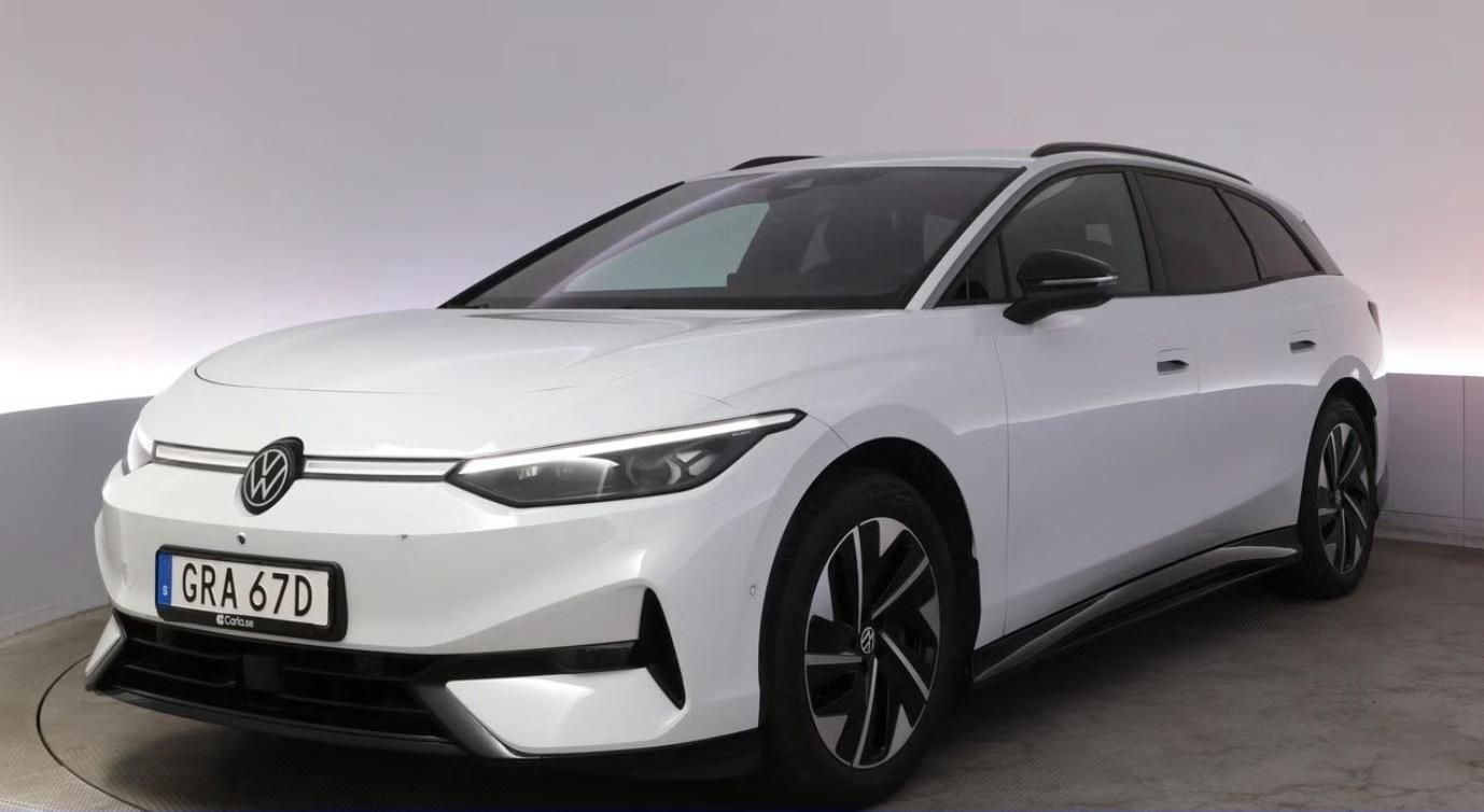 Volkswagen ID.7 Tourer, Pro SoH 96% 360kam HuD Tažné
