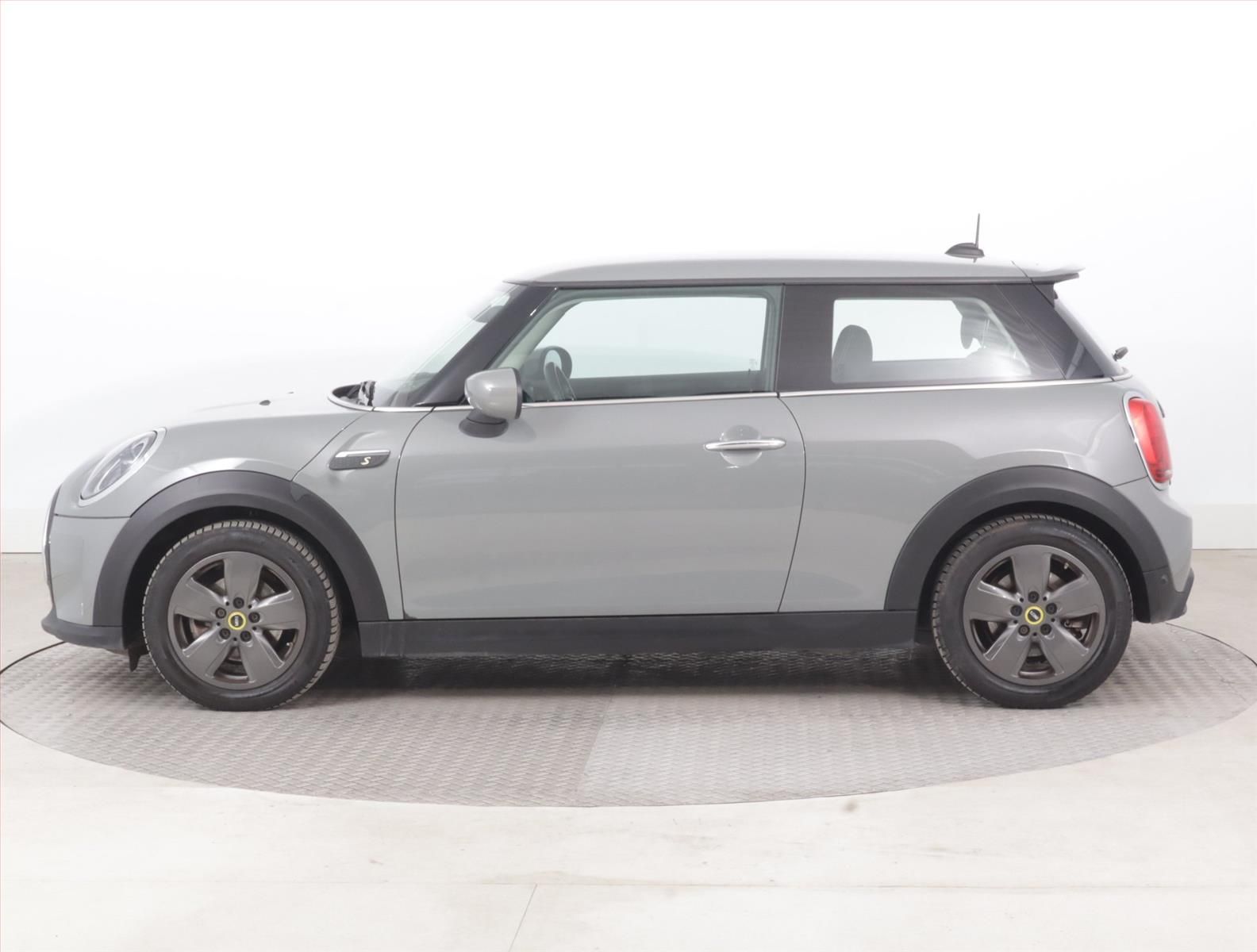 Mini, Cooper SE 32 kWh, SoH 96% - fotka 3
