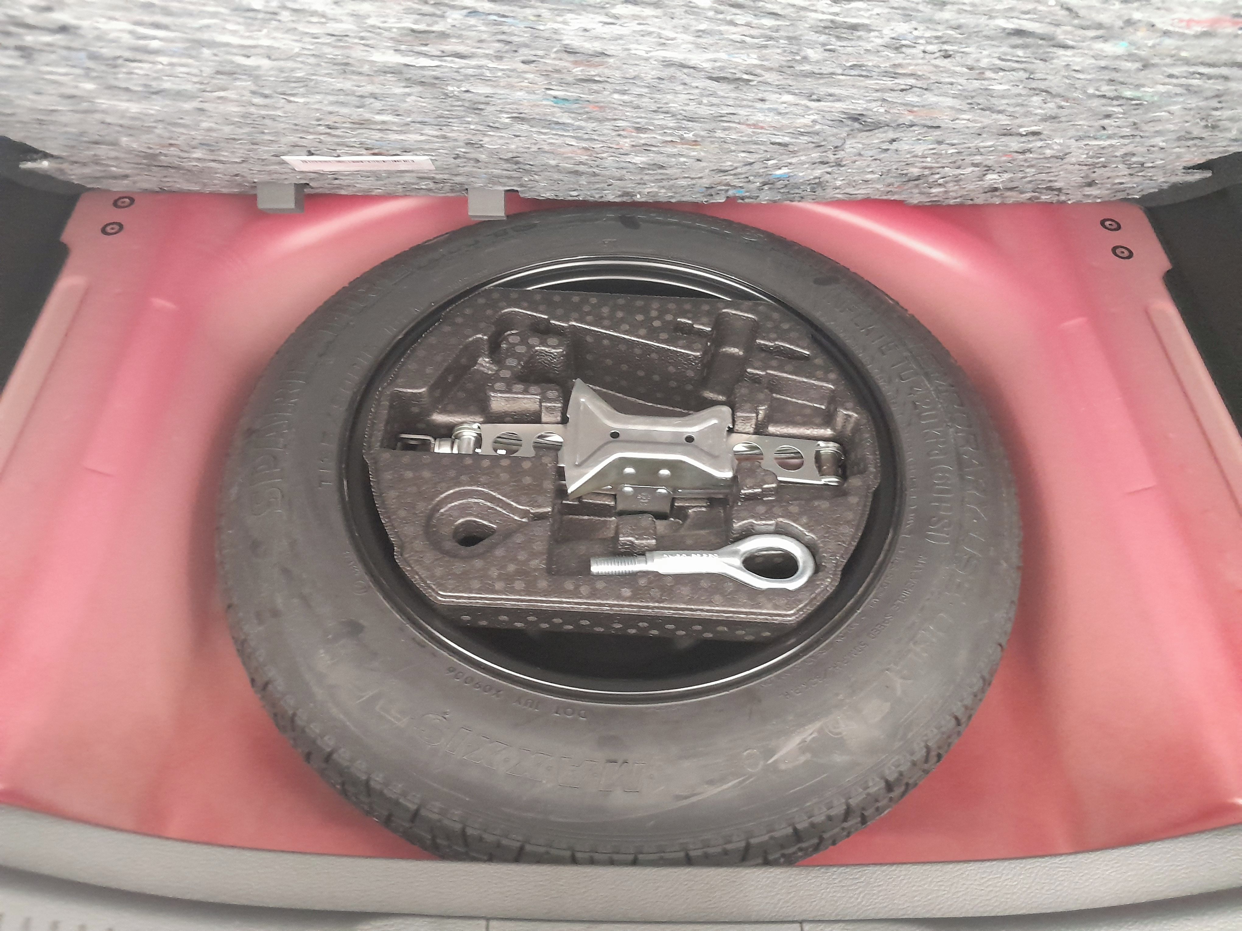 Suzuki S-Cross, 1,4 PREMIUM +TZ+REZERVA - fotka 5