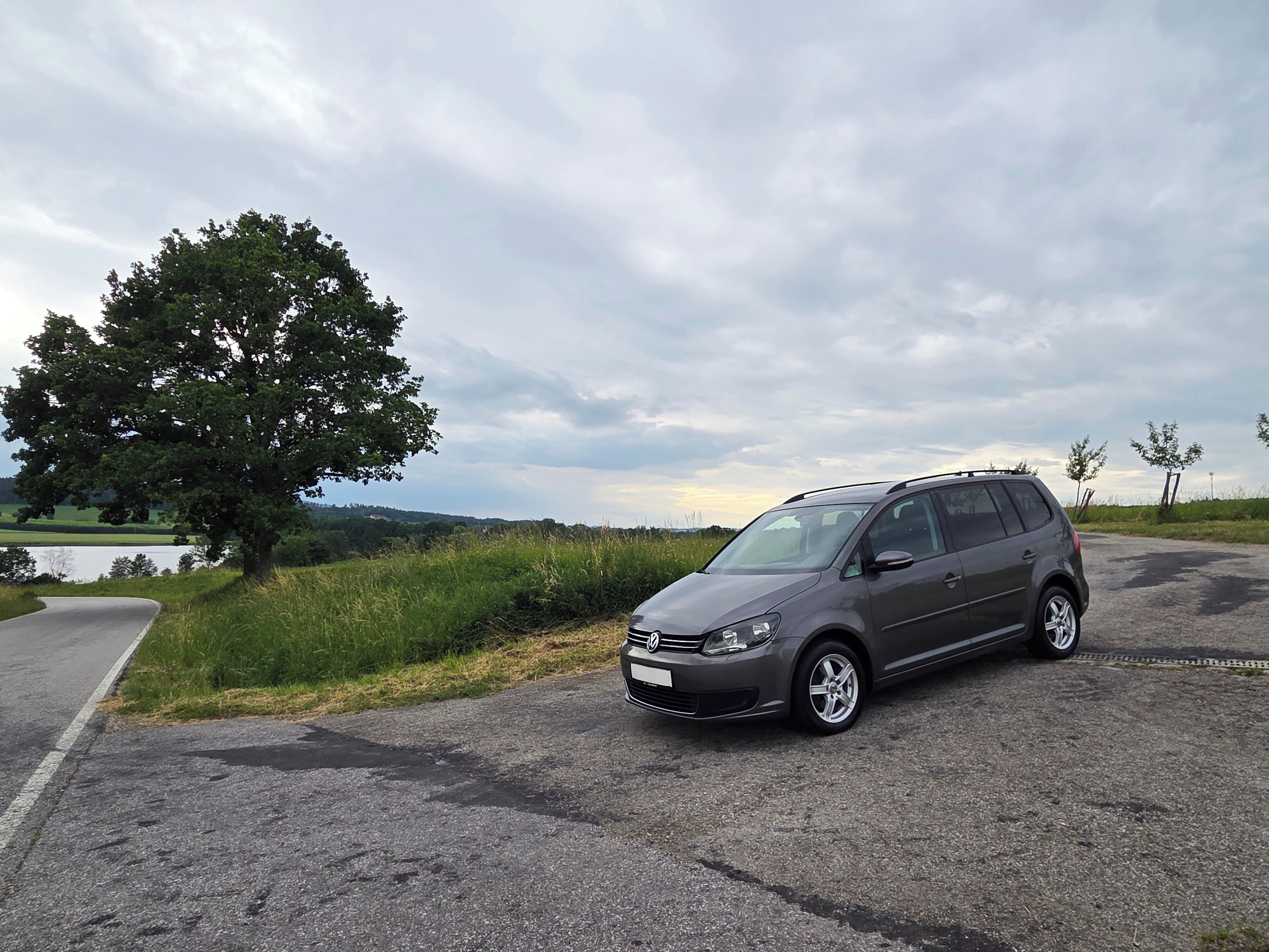 Volkswagen Touran, 1.4TSI - VÝBAVA