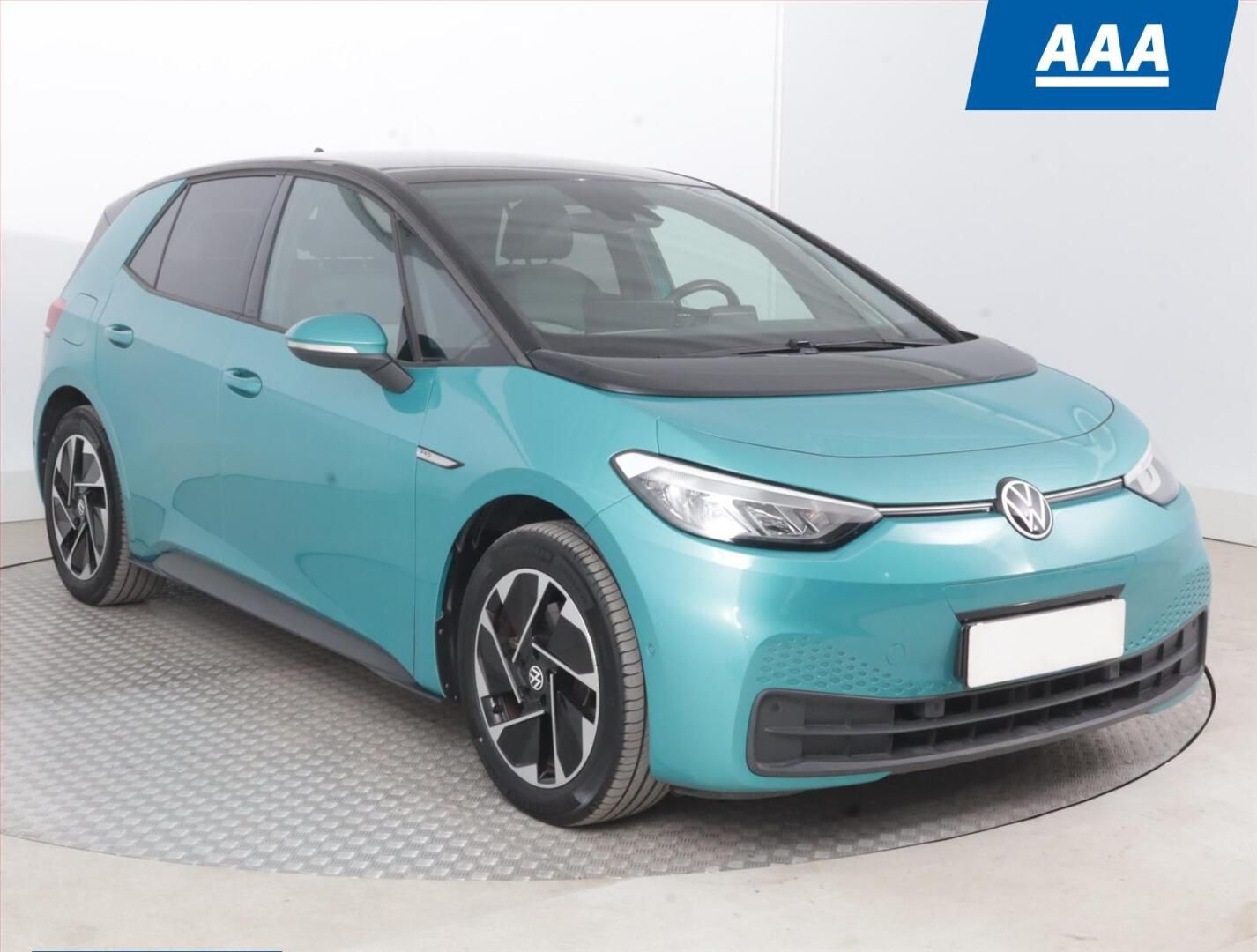 Volkswagen ID.3, 1st (62 kWh), SoH 89%