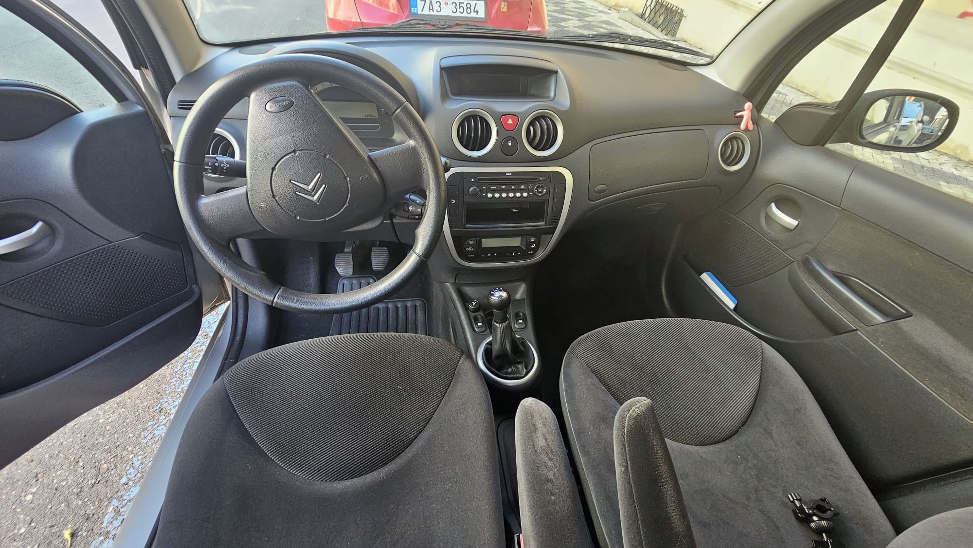 Citroën C3 - fotka 4
