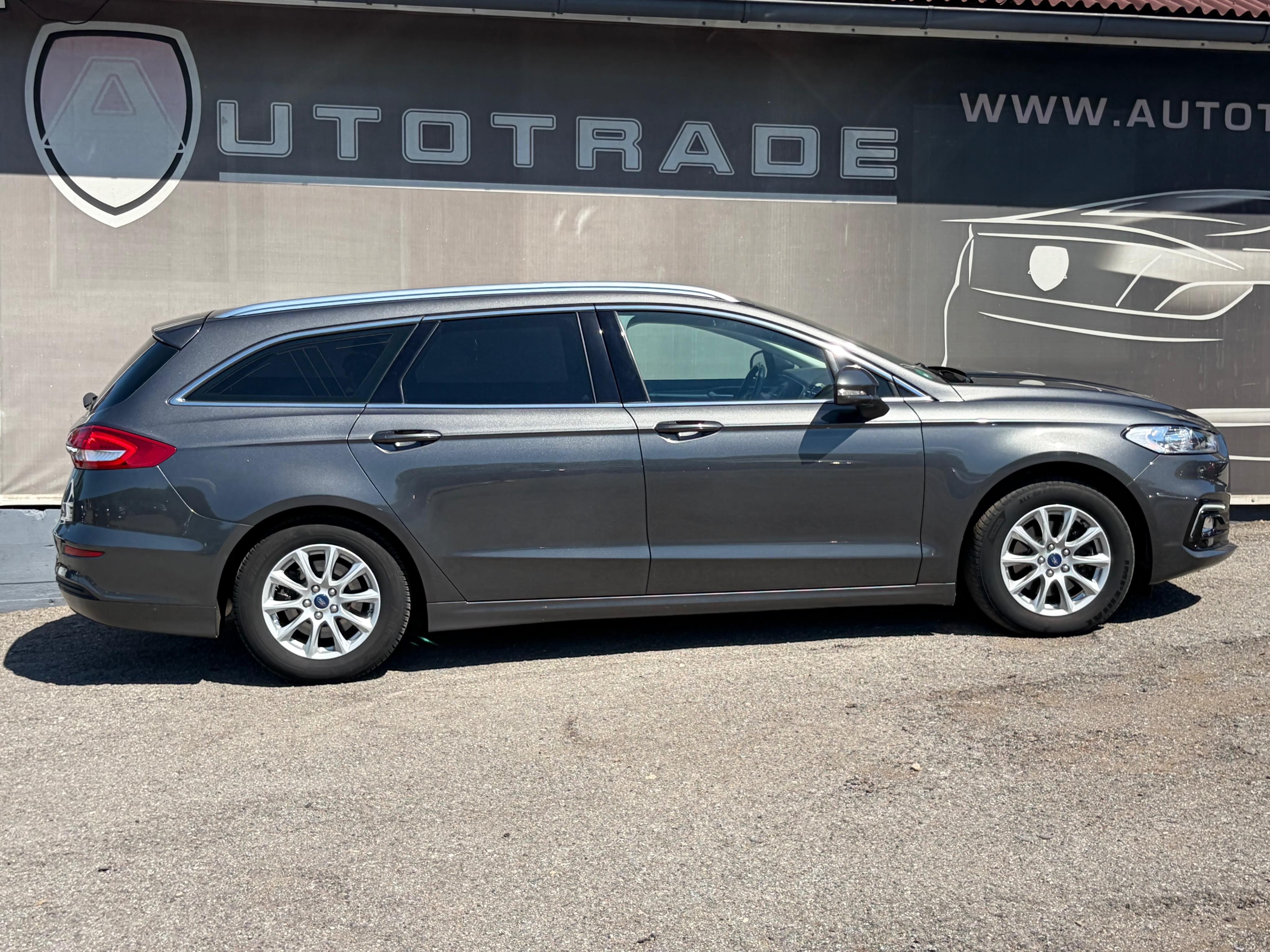 Ford Mondeo, 2.0 TDCi 110kW, 83tis.KM ! - fotka 5
