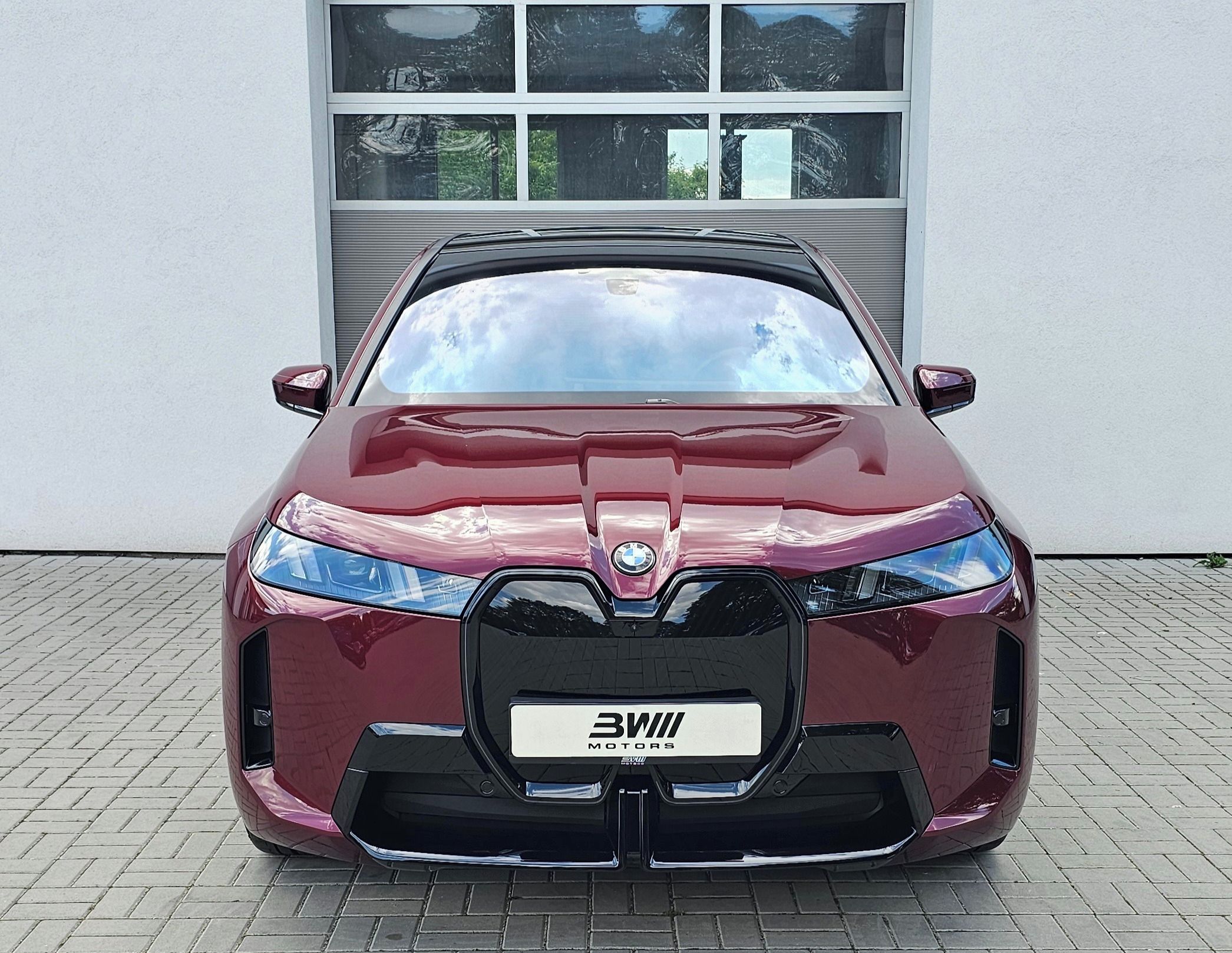 BMW iX, xDrive60, Maximální výbava - fotka 2
