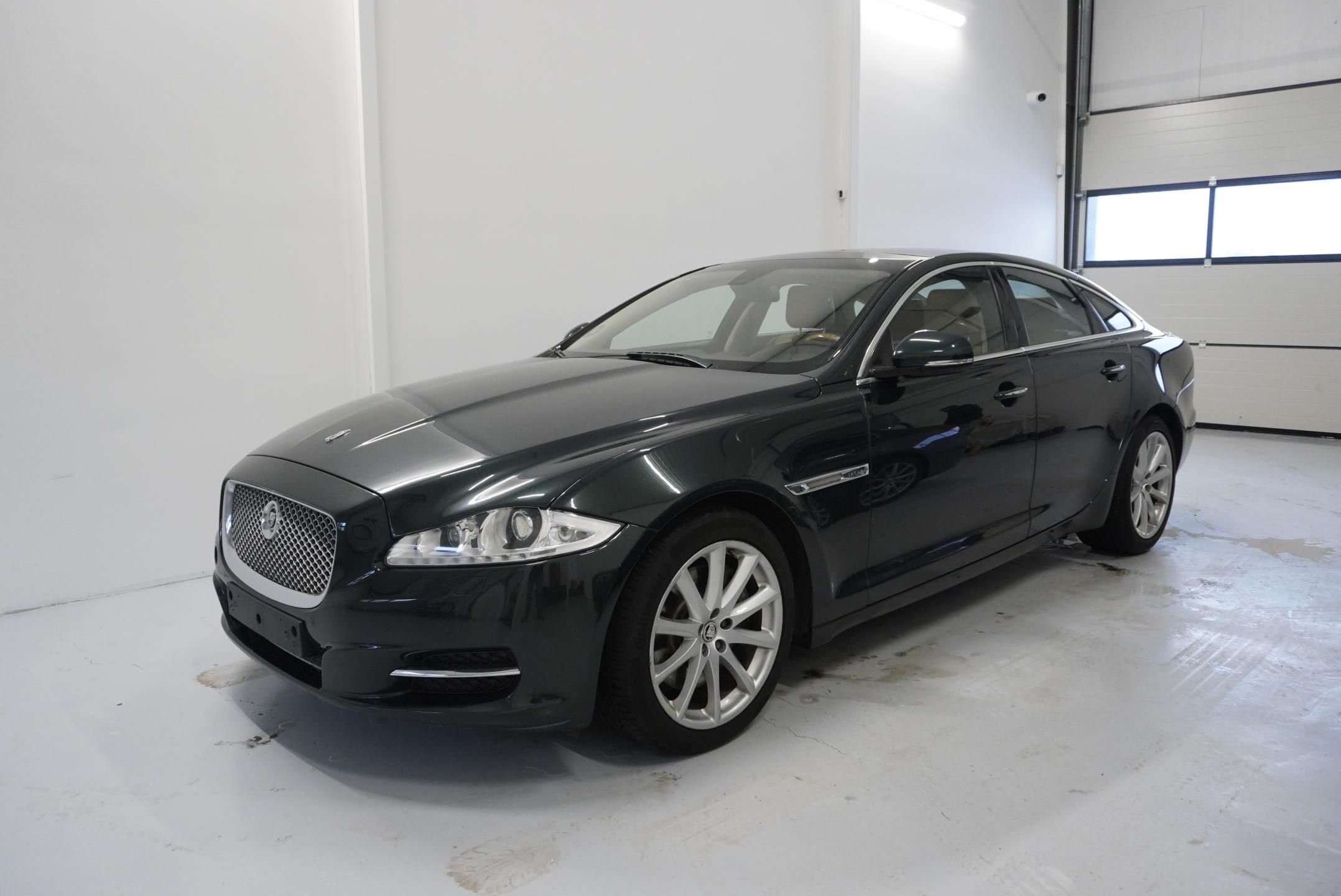 Jaguar XJ, 3.0D 202kW PORTFOLIO