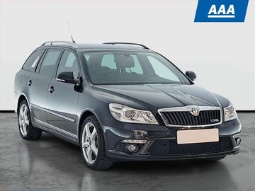 RS 2.0 TSI, Kožené sedačky