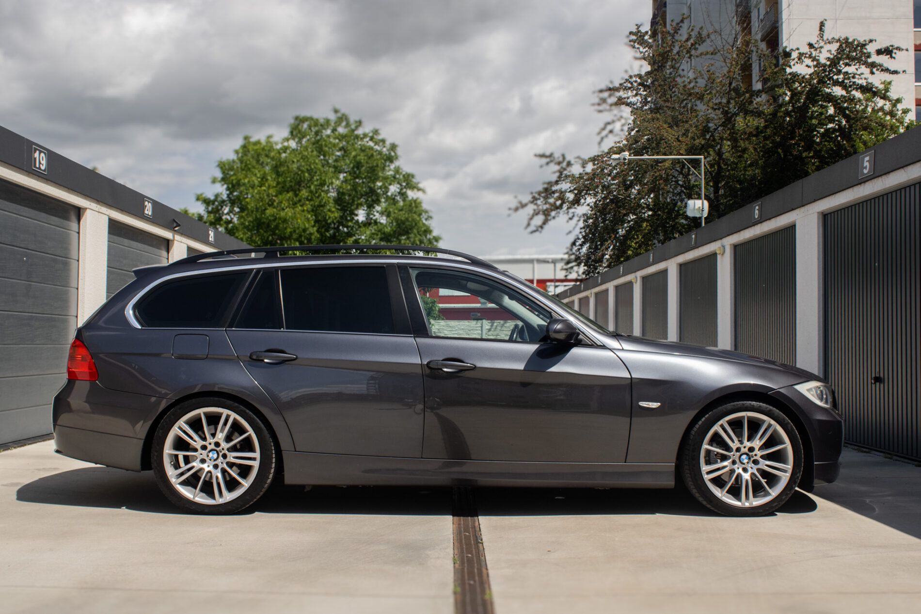 BMW, rad 3 - fotka 4