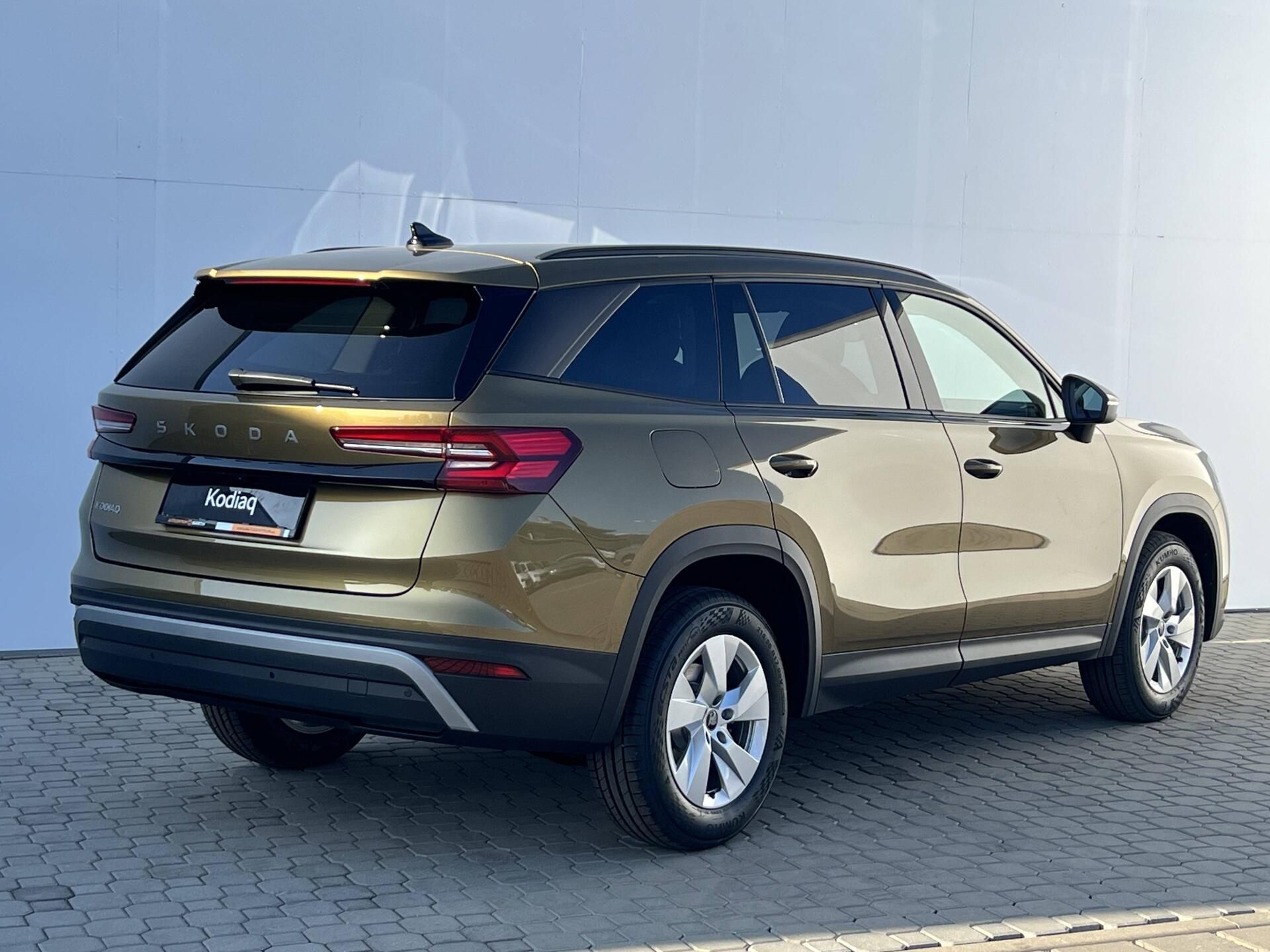 Škoda Kodiaq, Selection 7 DSG 2,0TDI - fotka 5